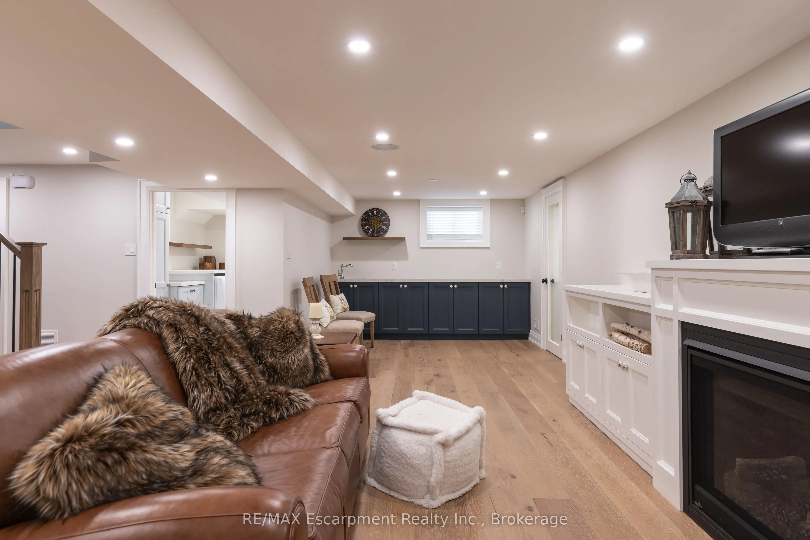2195 Courtland Drive