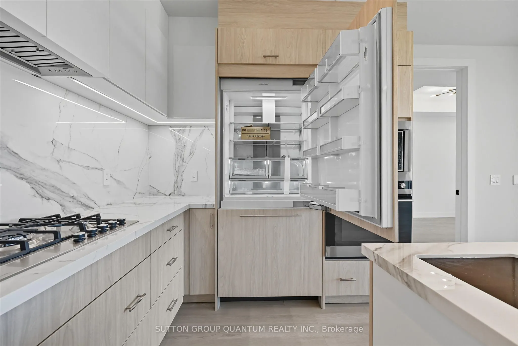 123 Maurice Drive, #409