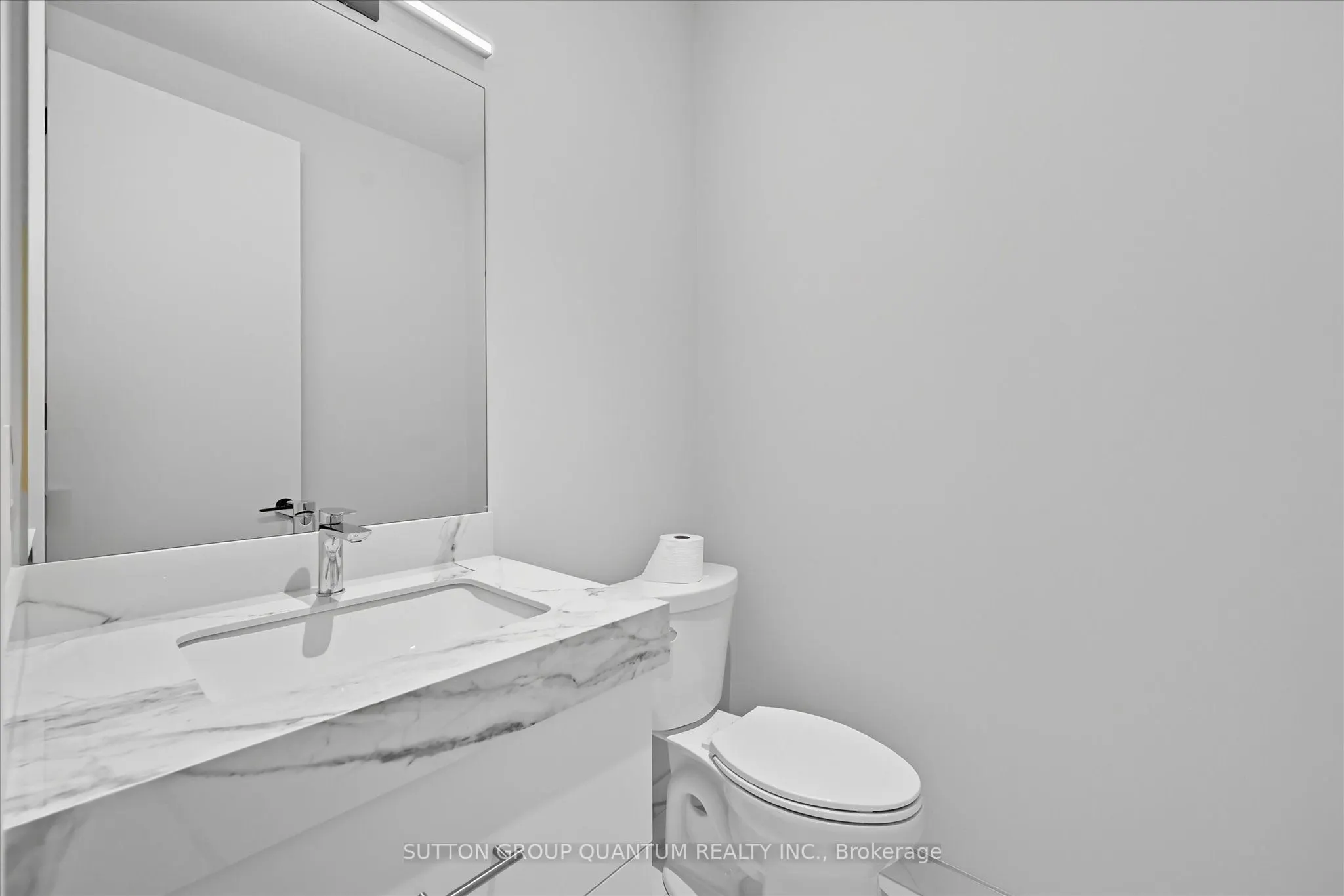 123 Maurice Drive, #409