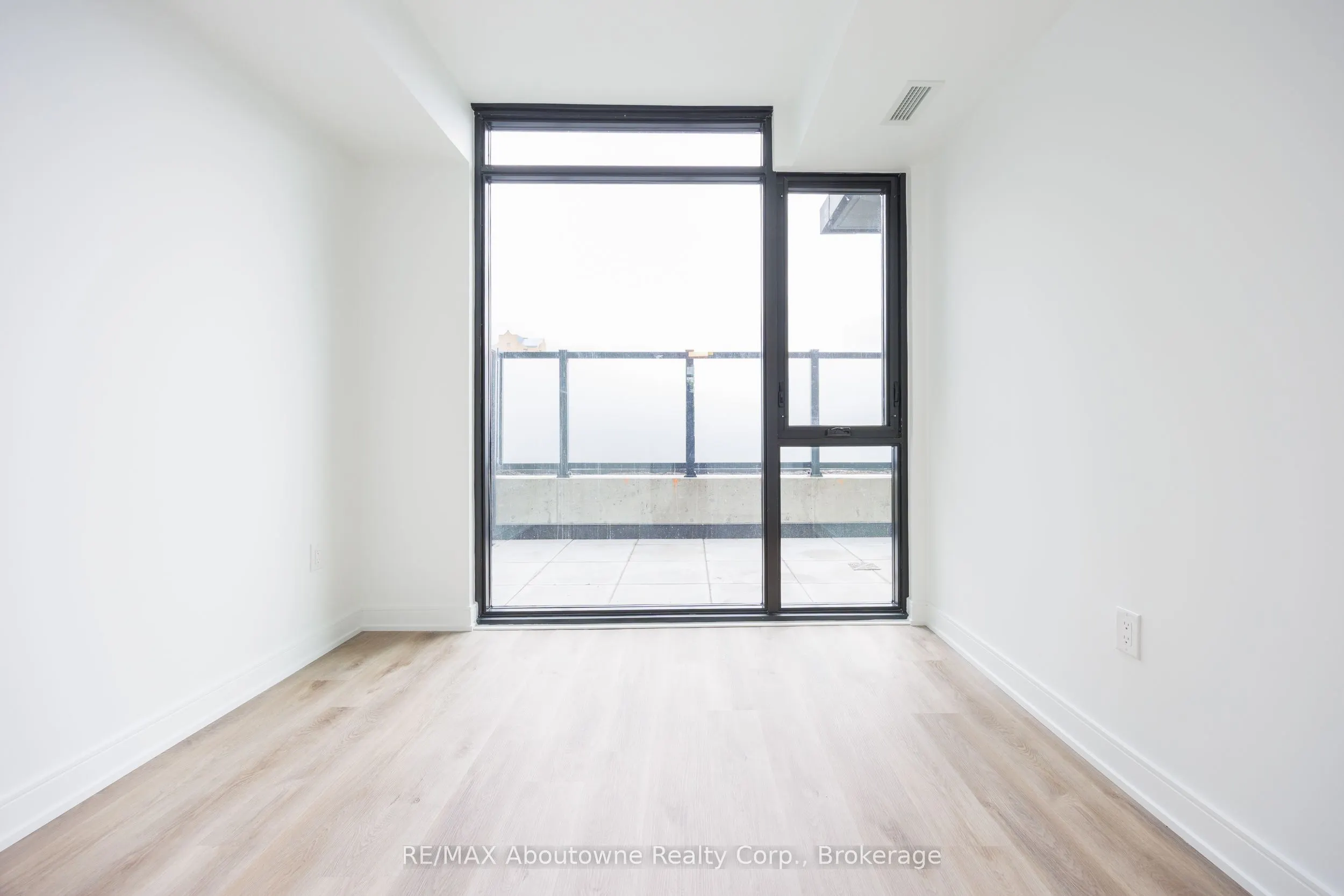 3009 Novar Road, #227