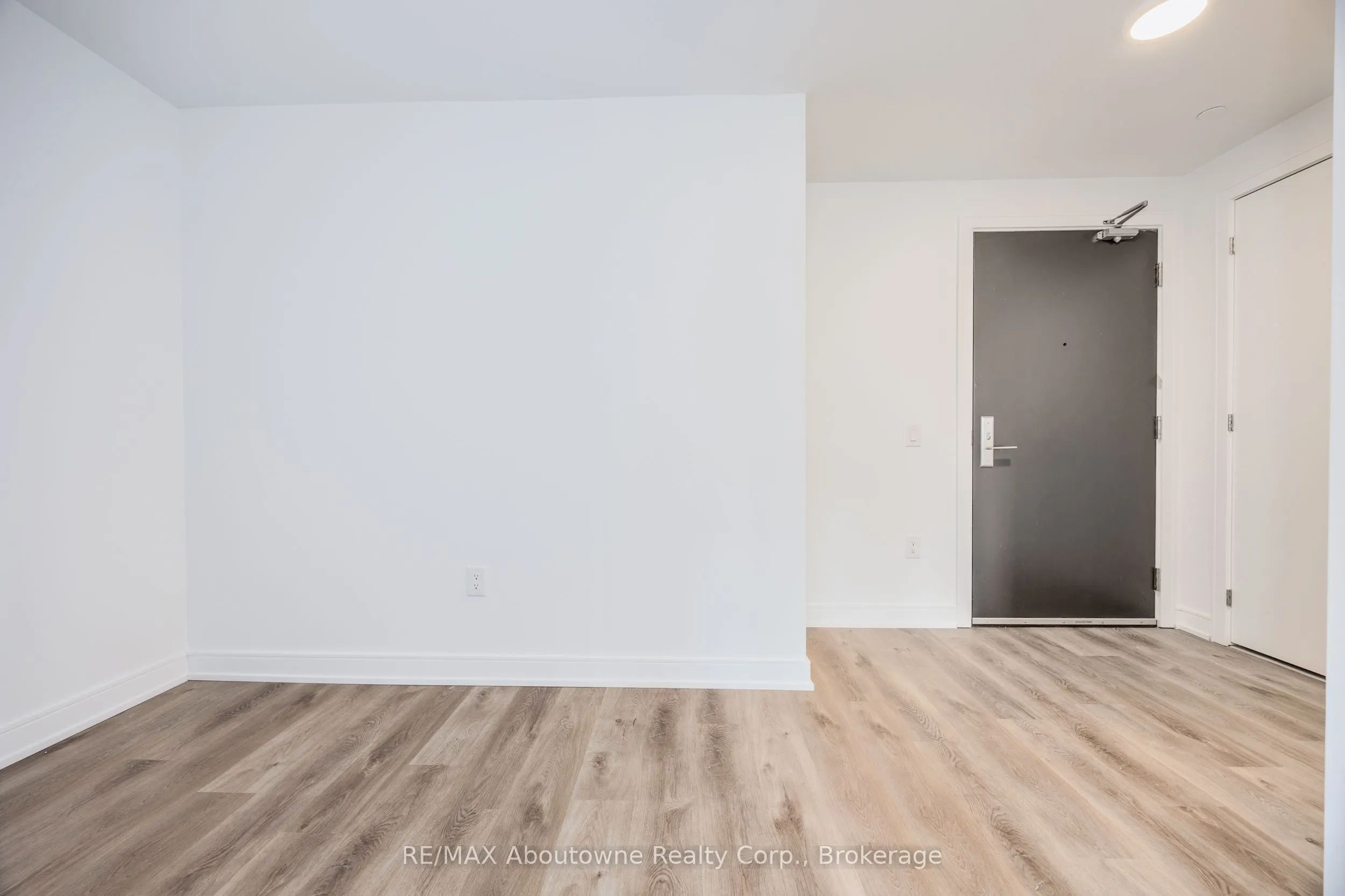 3009 Novar Road, #227