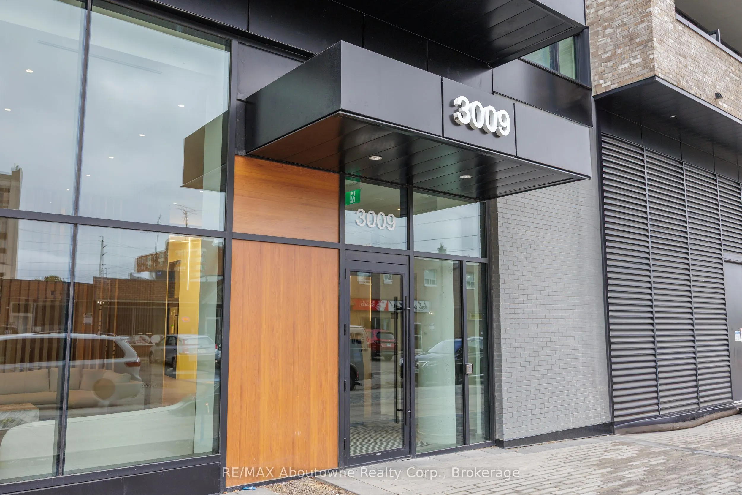 3009 Novar Road, #227