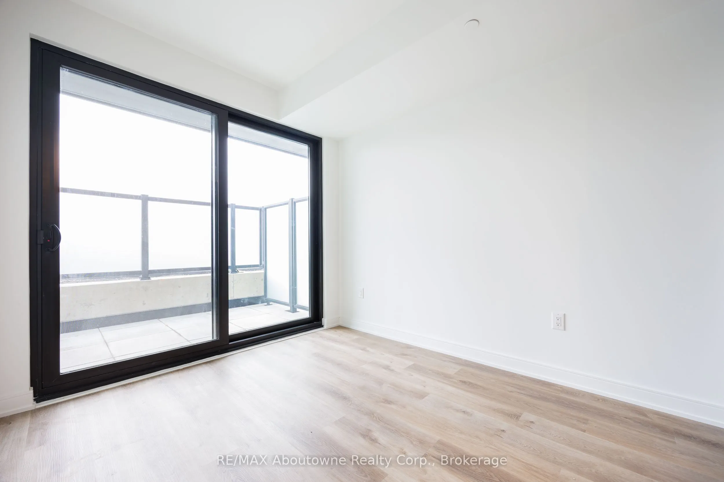 3009 Novar Road, #227