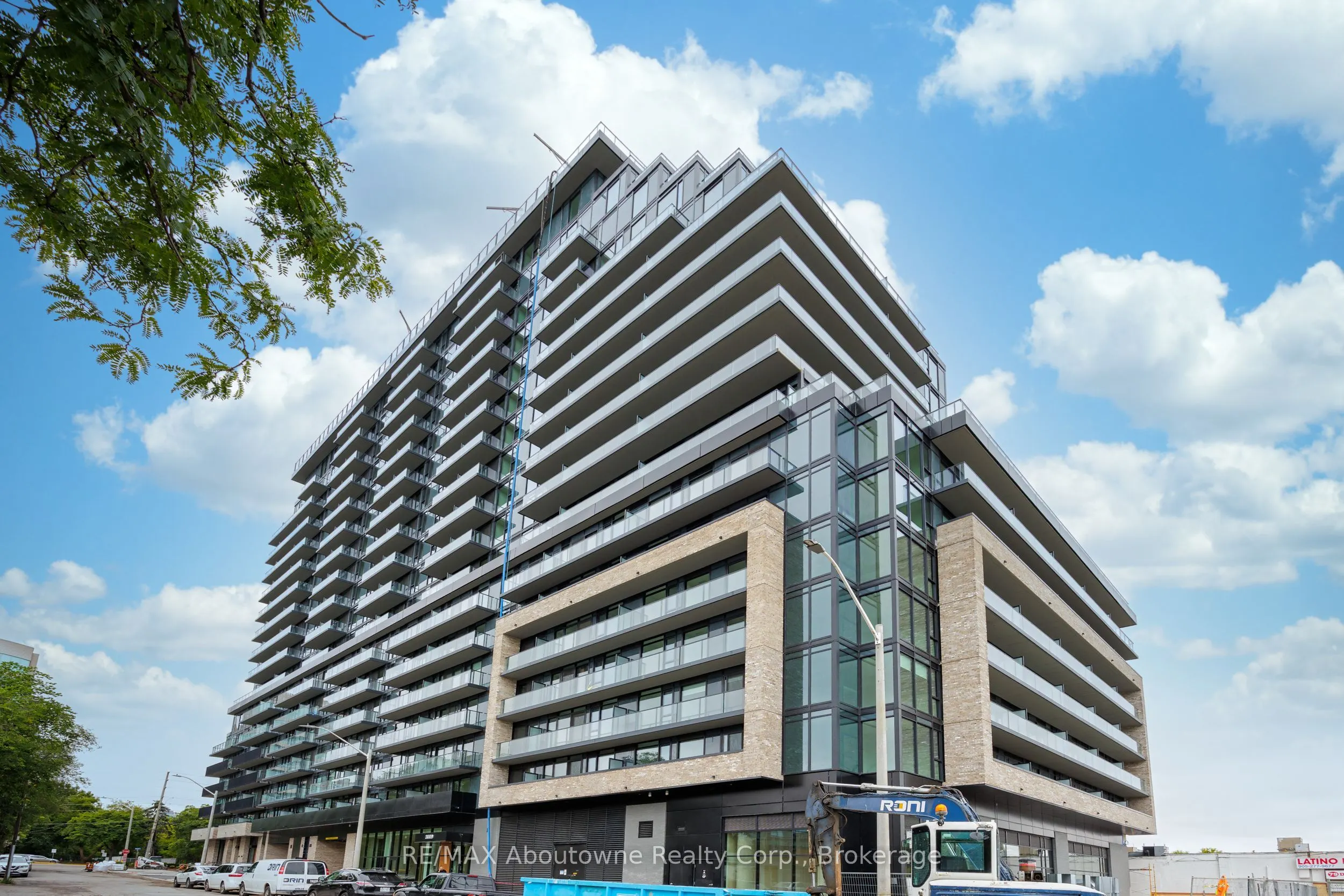 3009 Novar Road, #227