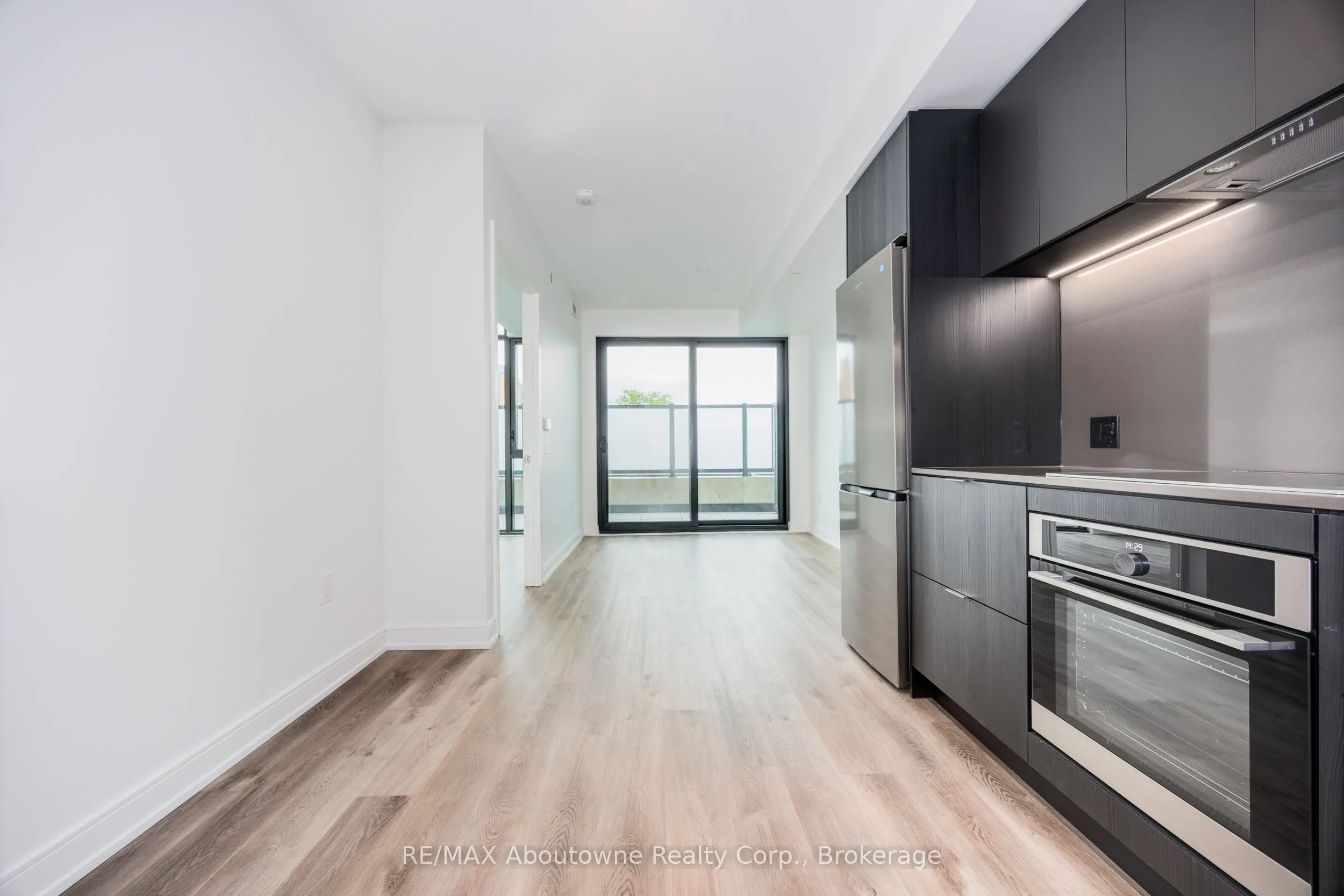 3009 Novar Road, #227