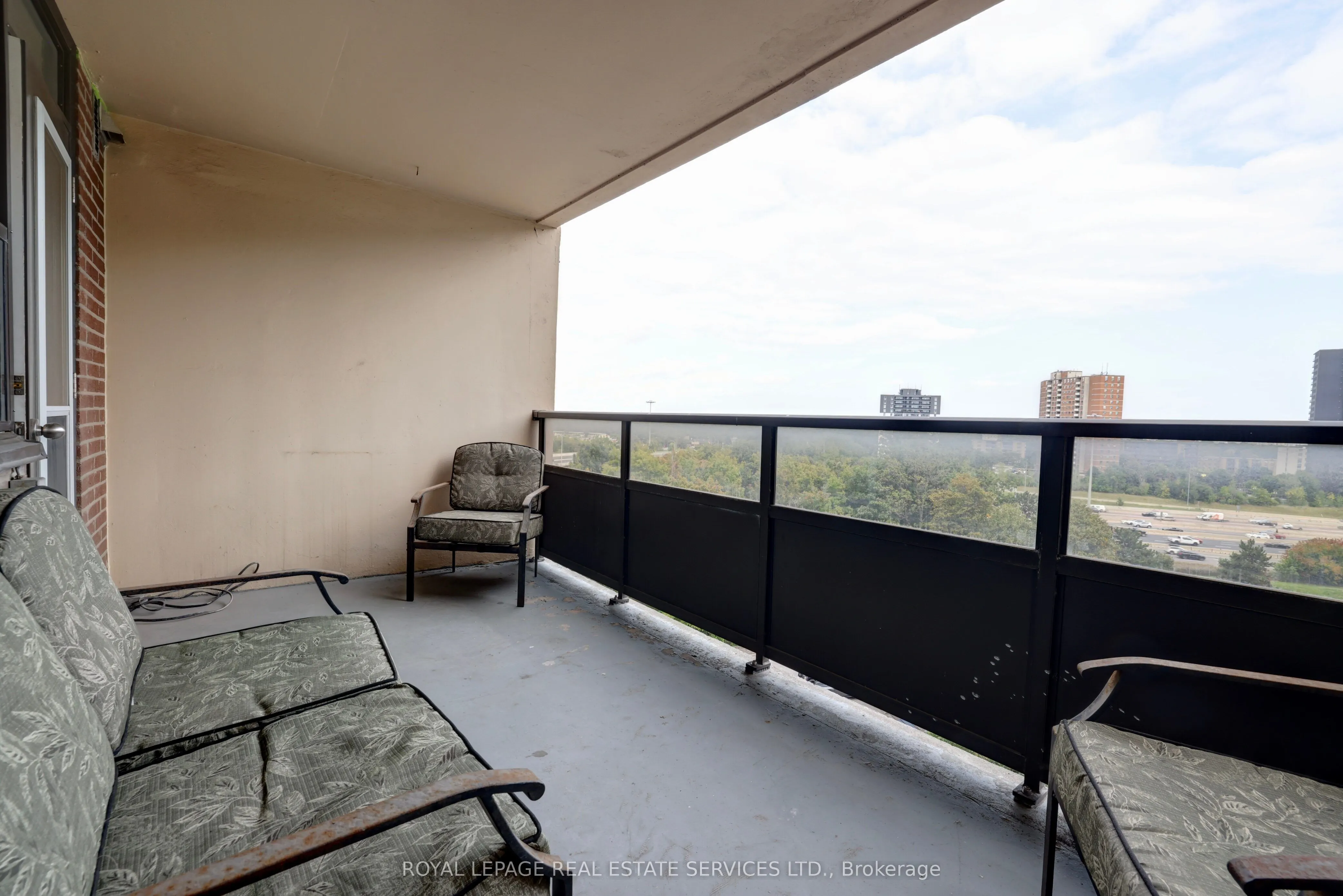551 The West Mall, #1015