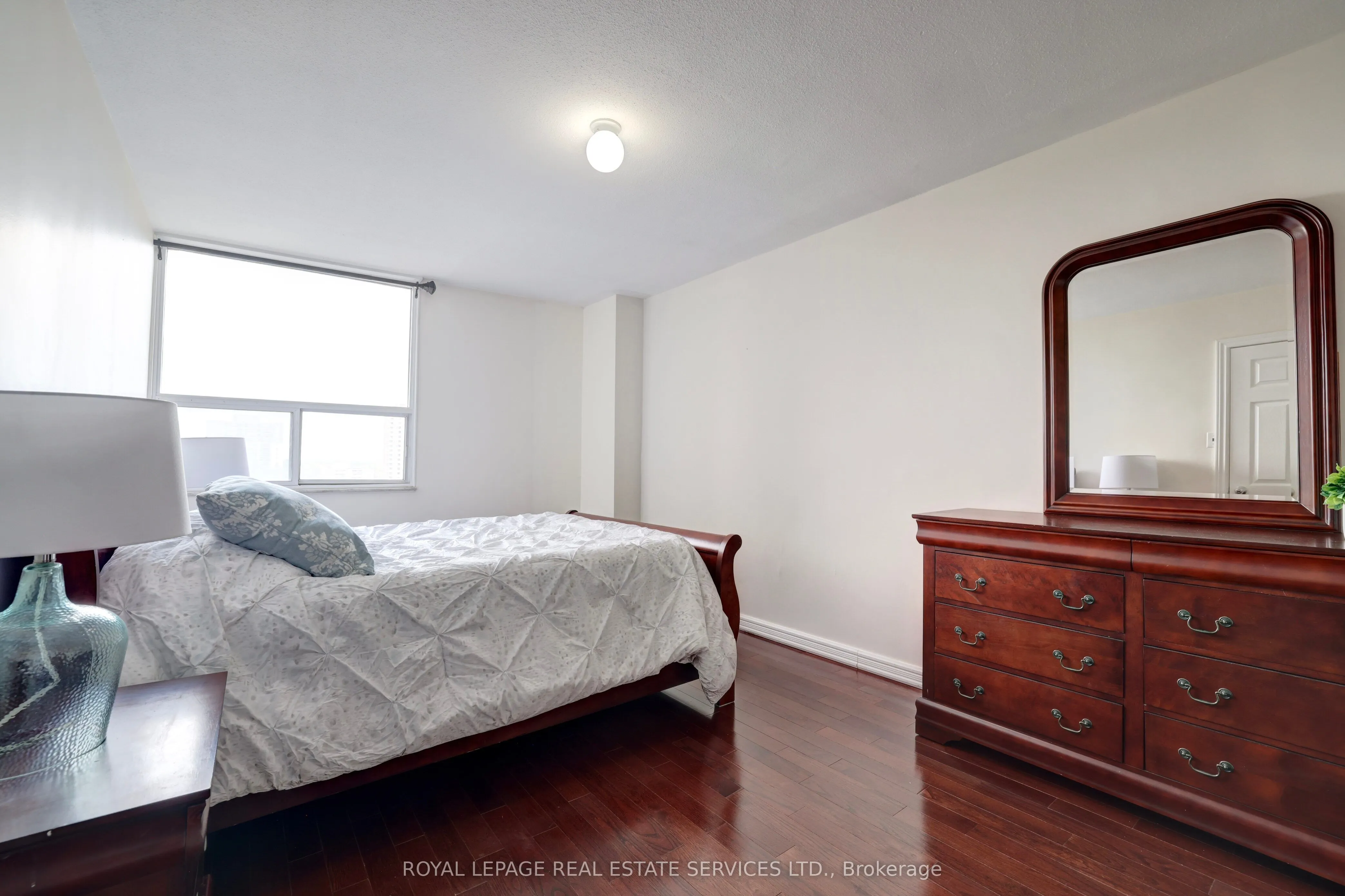 551 The West Mall, #1015