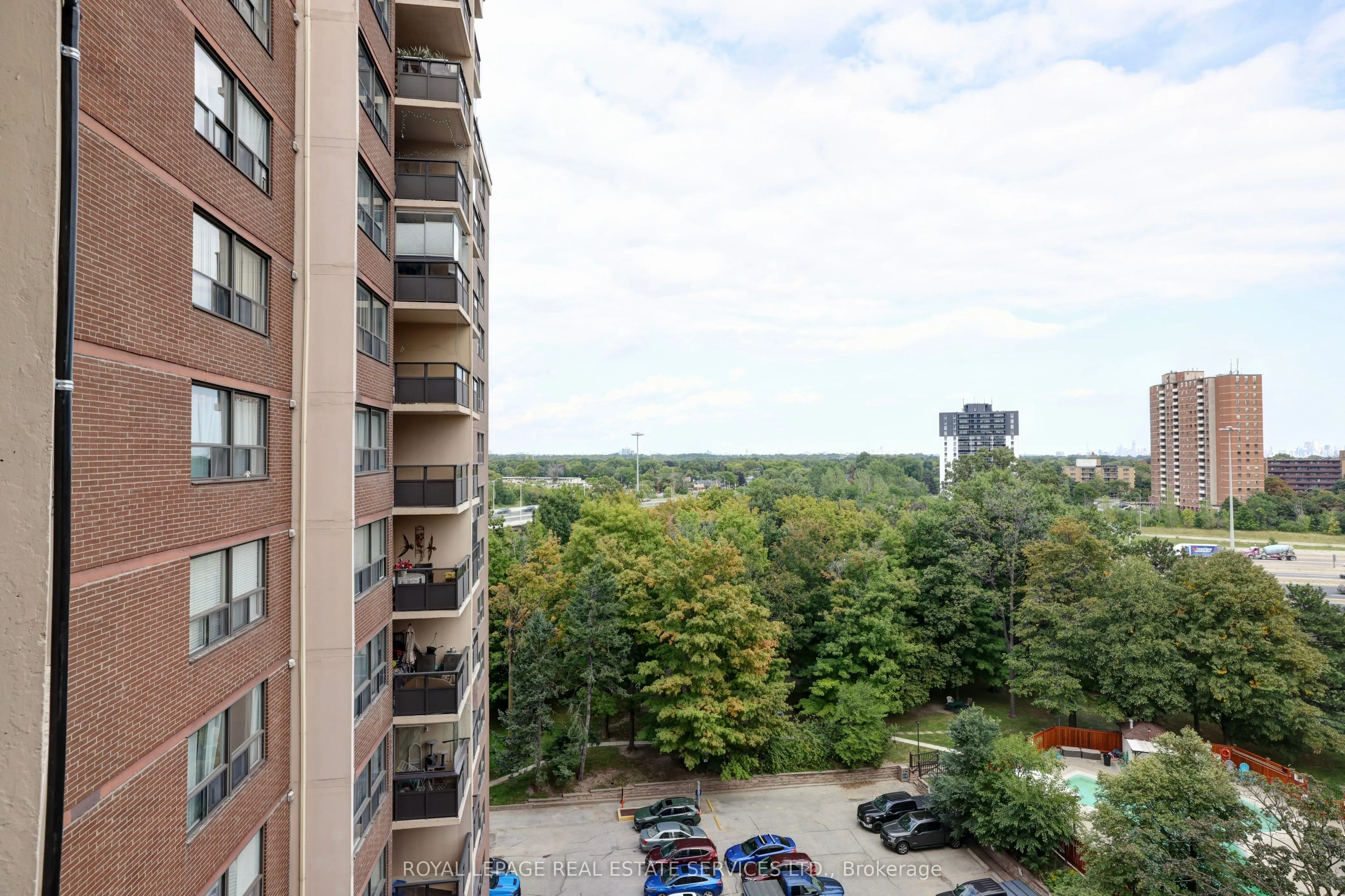 551 The West Mall, #1015