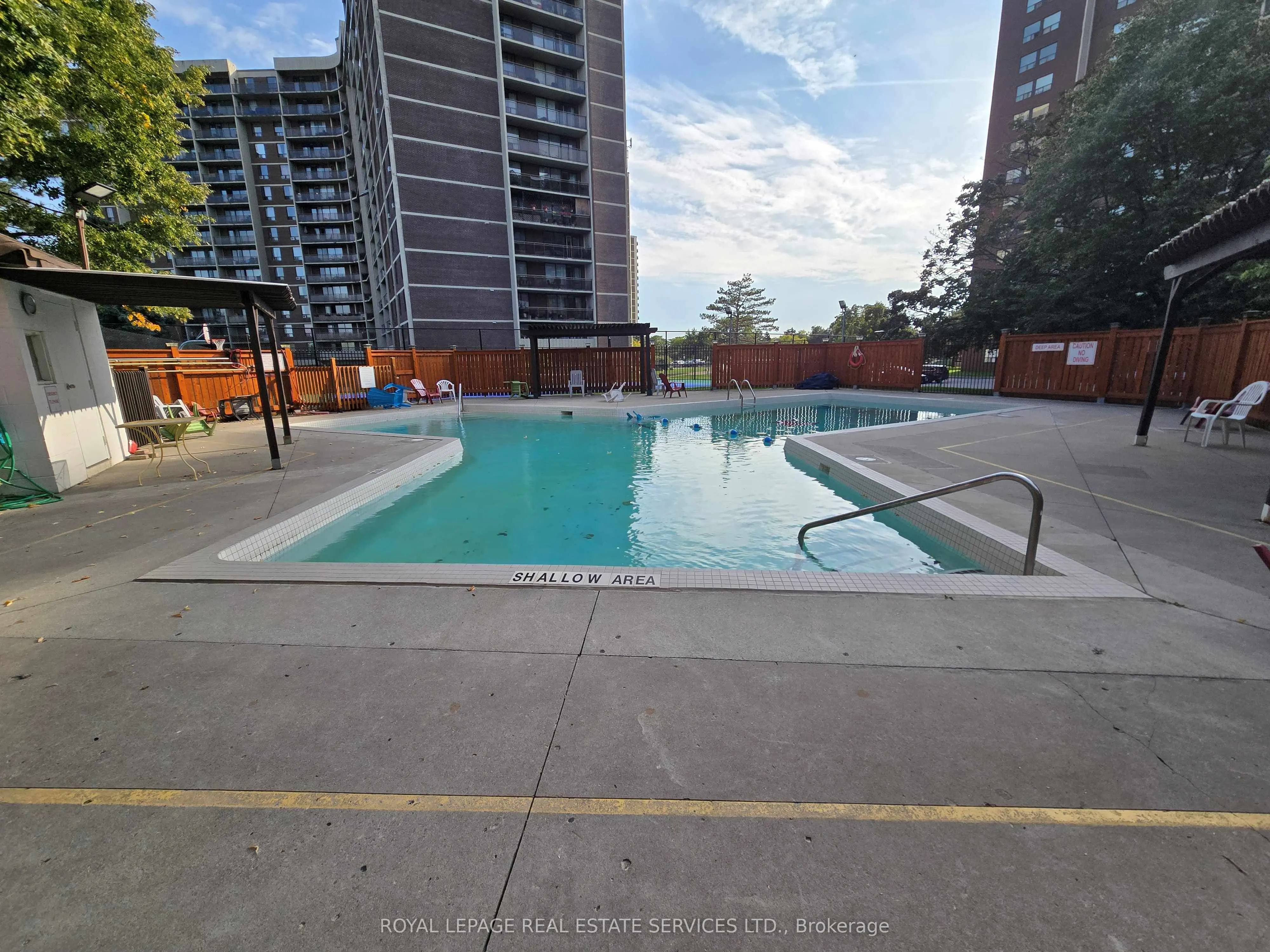 551 The West Mall, #1015