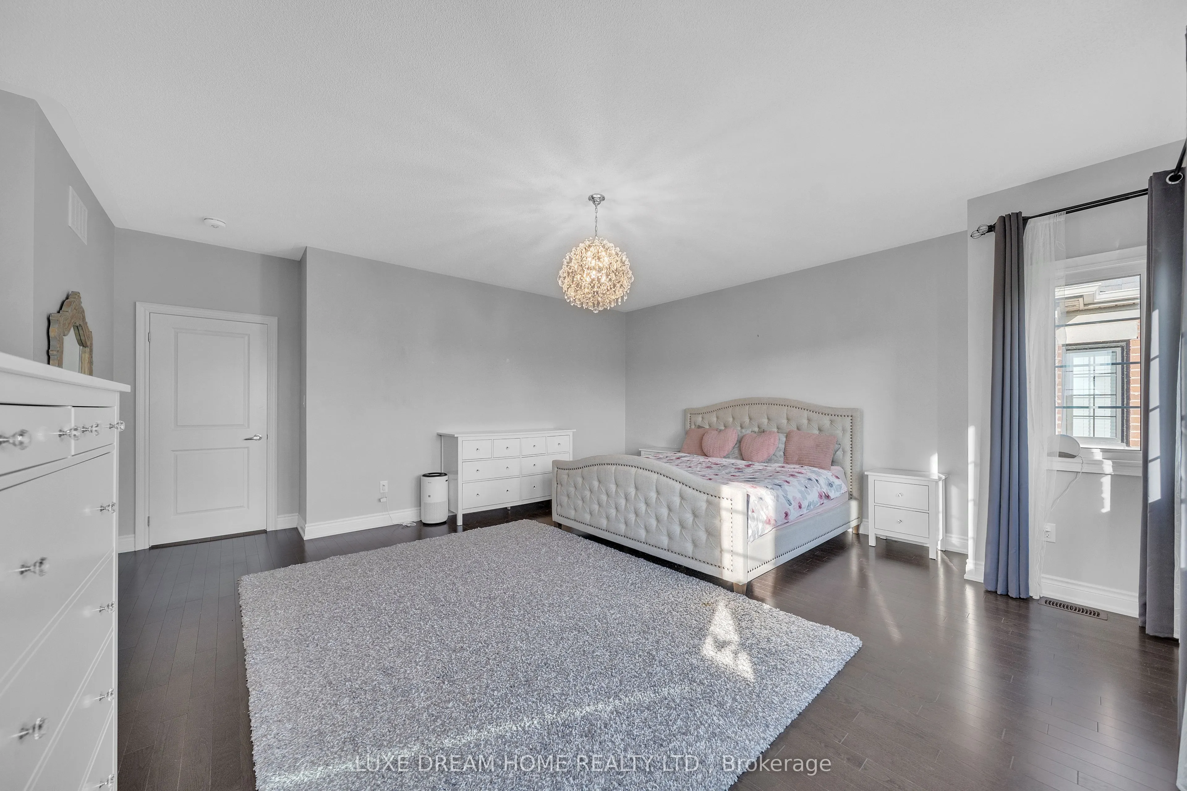 1310 Raspberry Terrace