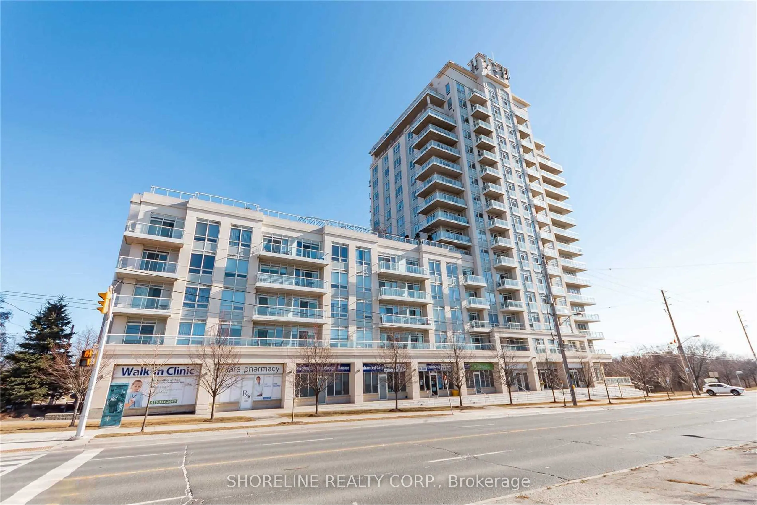 3865 Lake Shore Boulevard W, #303