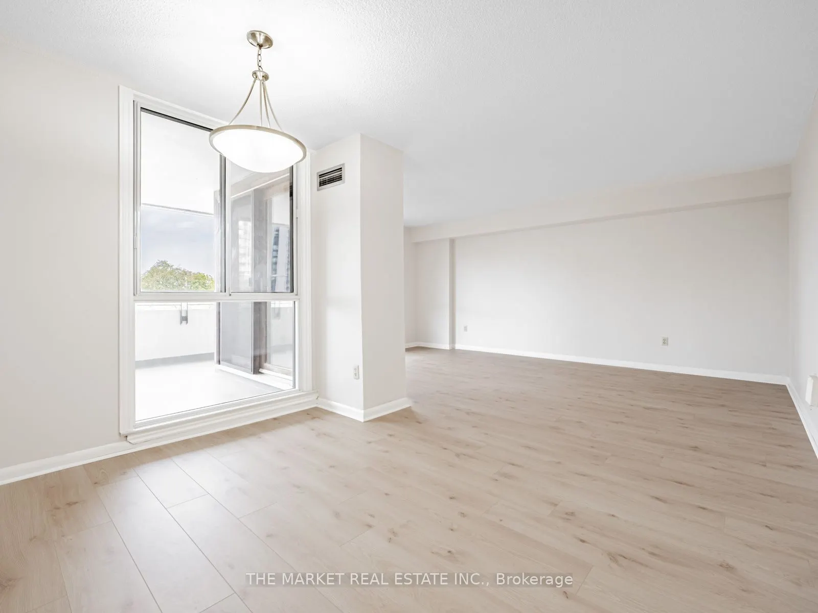 1320 Mississauga Valley Boulevard, #507