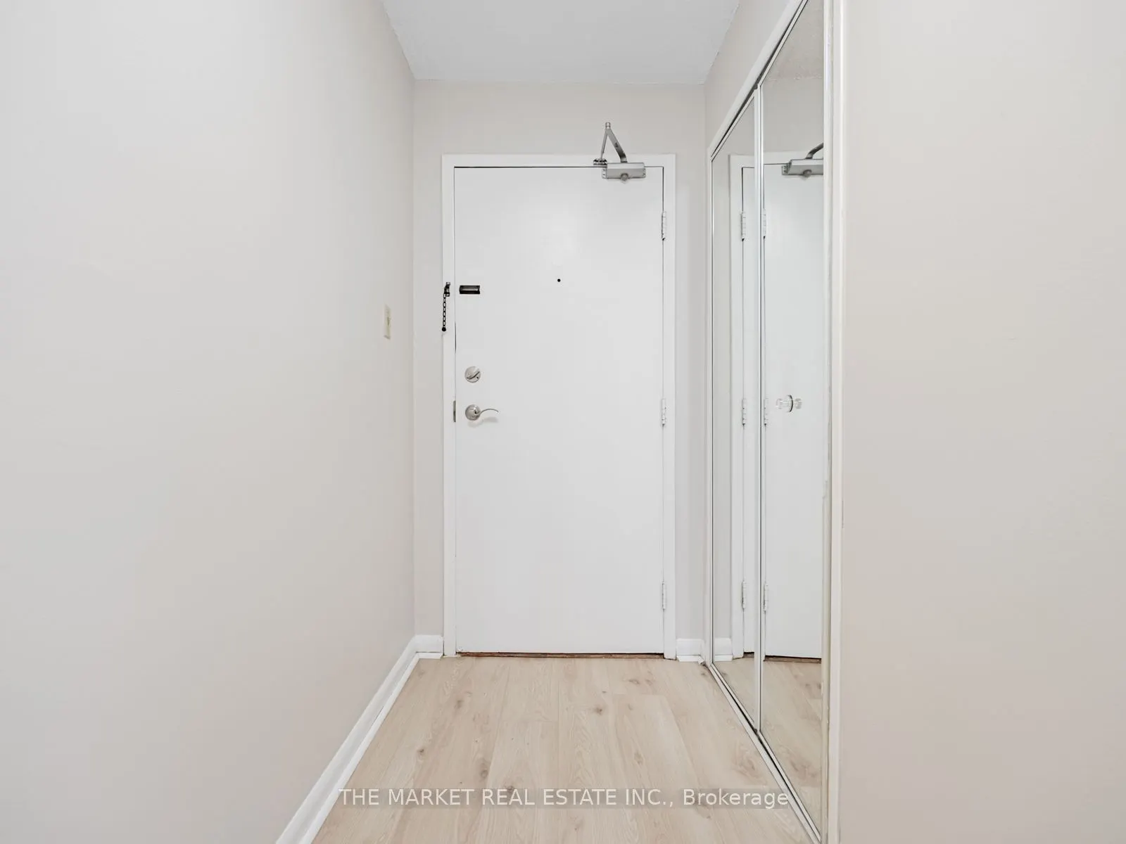 1320 Mississauga Valley Boulevard, #507