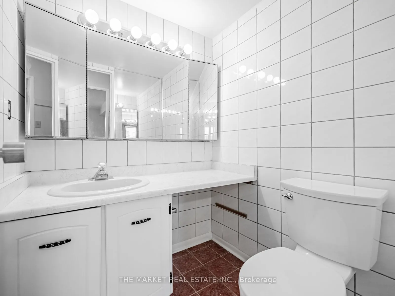 1320 Mississauga Valley Boulevard, #507