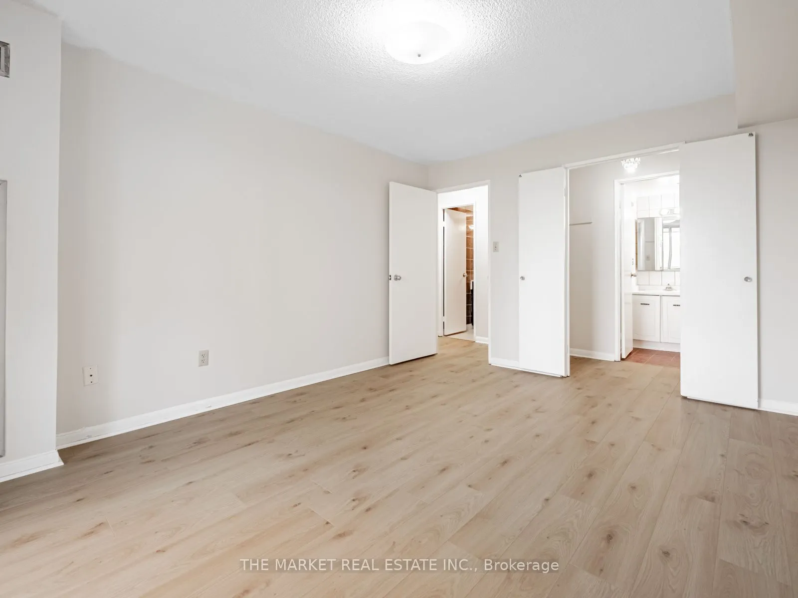 1320 Mississauga Valley Boulevard, #507