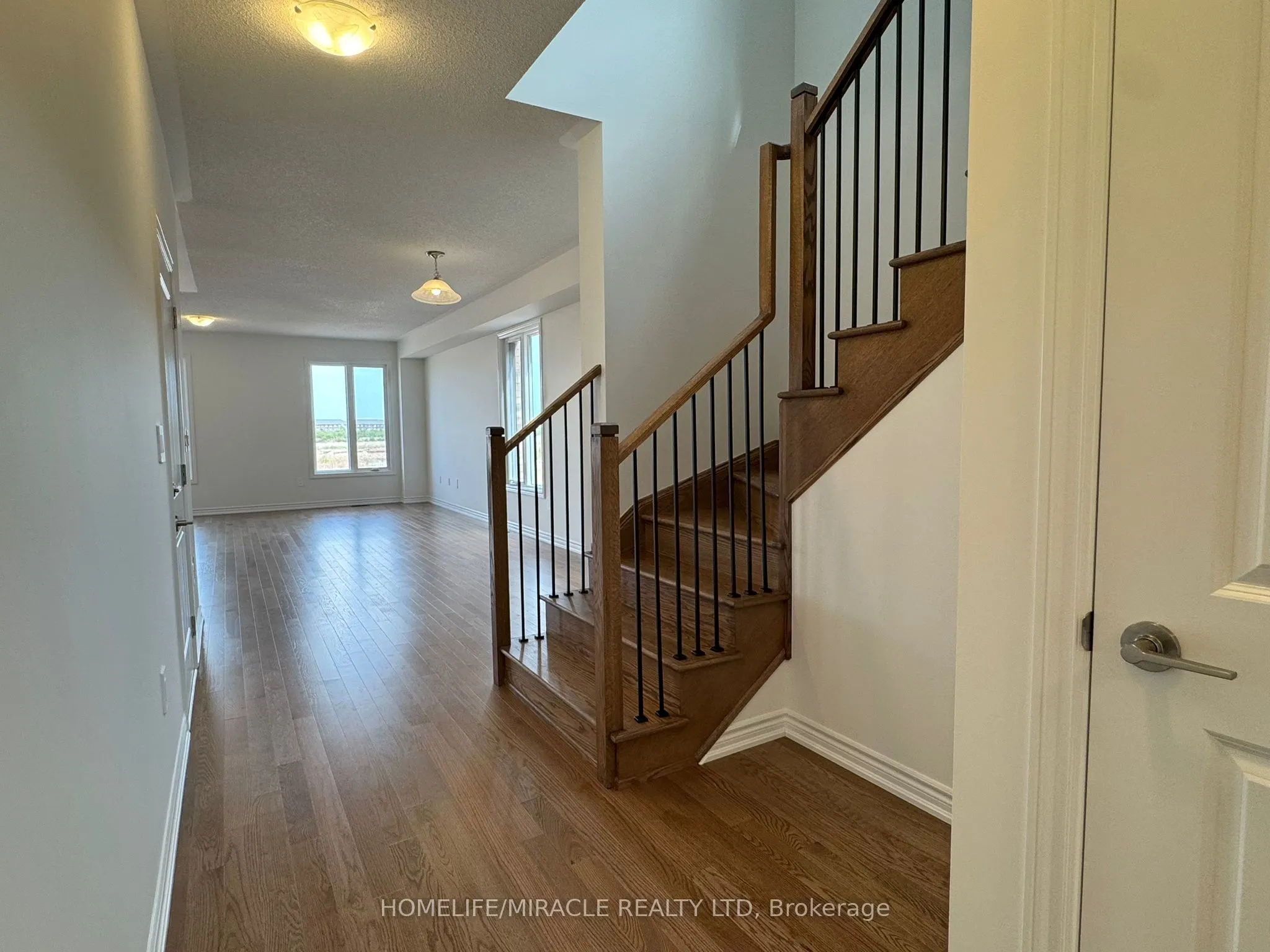1463 Savoline Boulevard