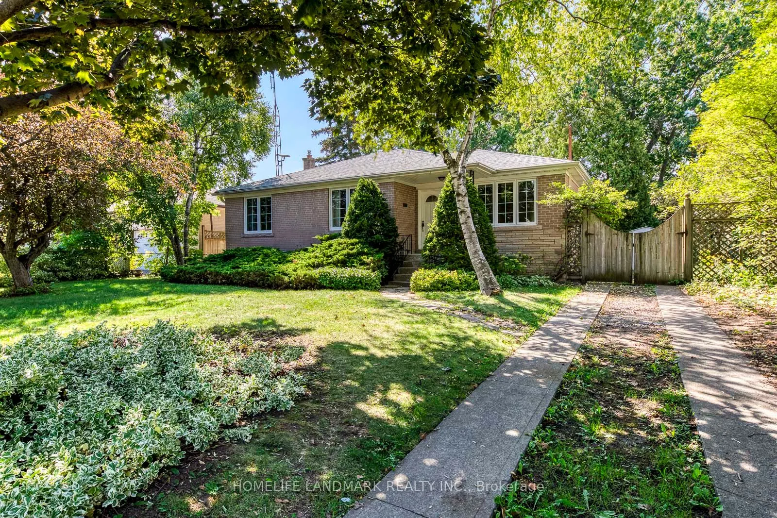438 Sandmere Place