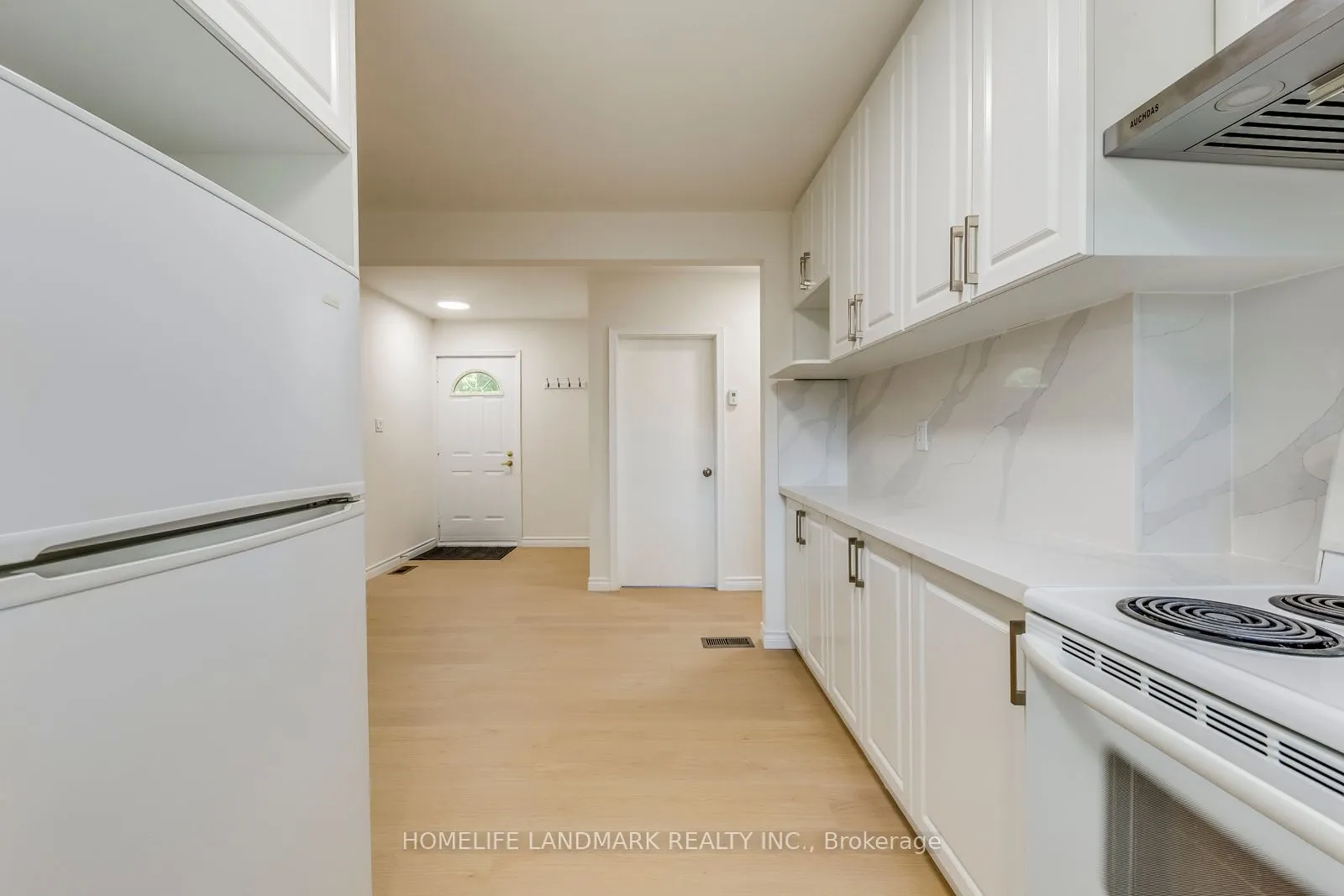 438 Sandmere Place