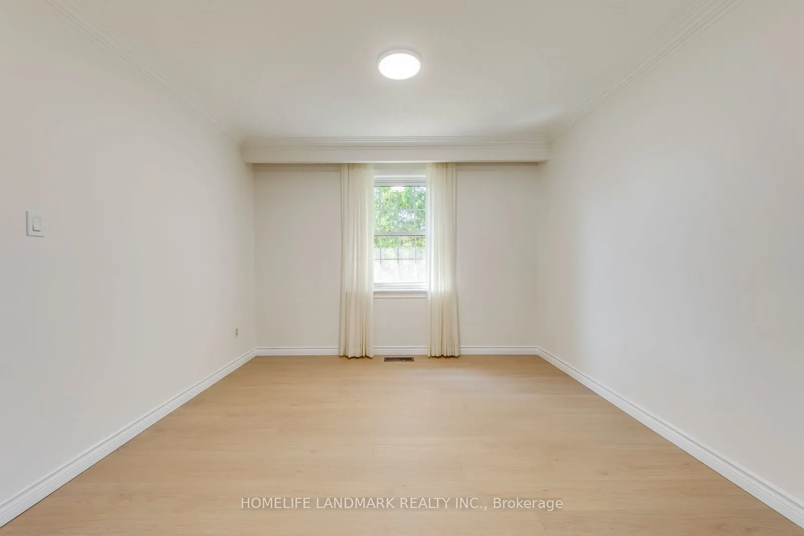 438 Sandmere Place