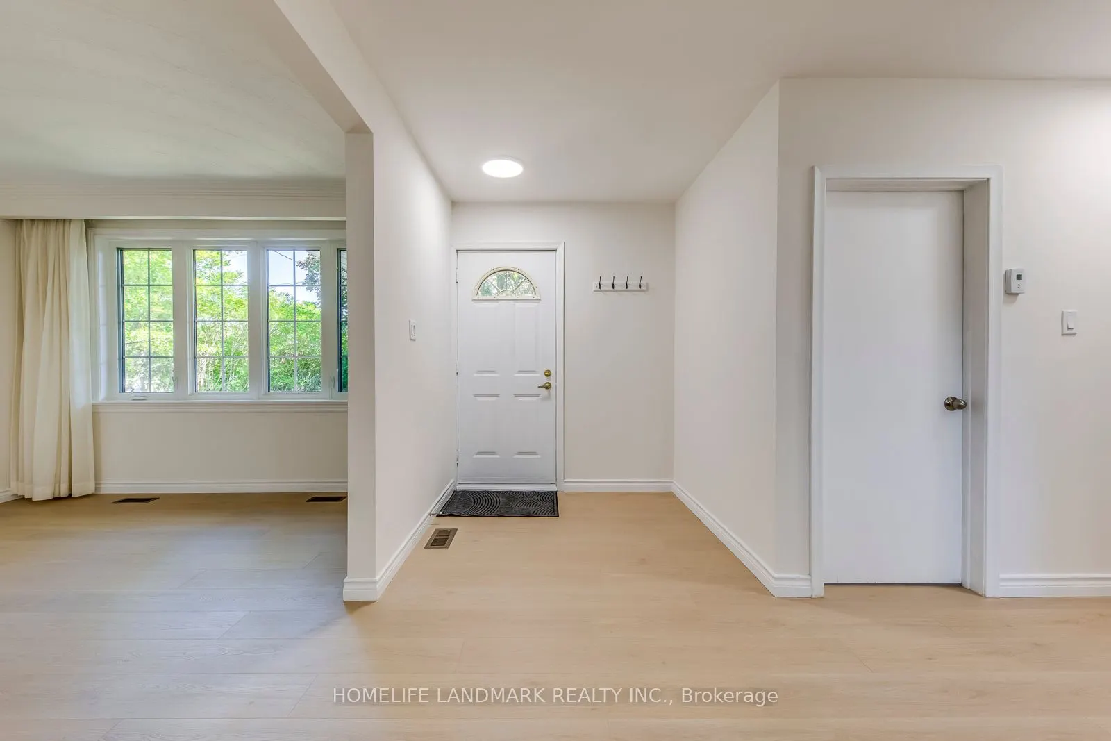 438 Sandmere Place