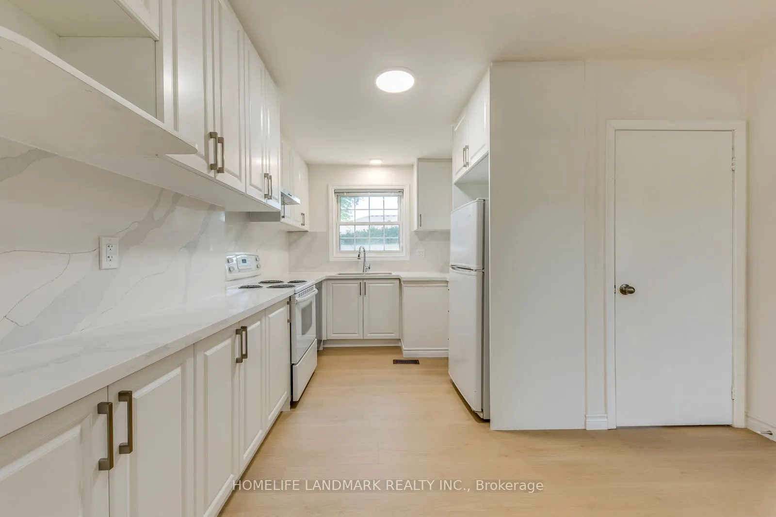 438 Sandmere Place