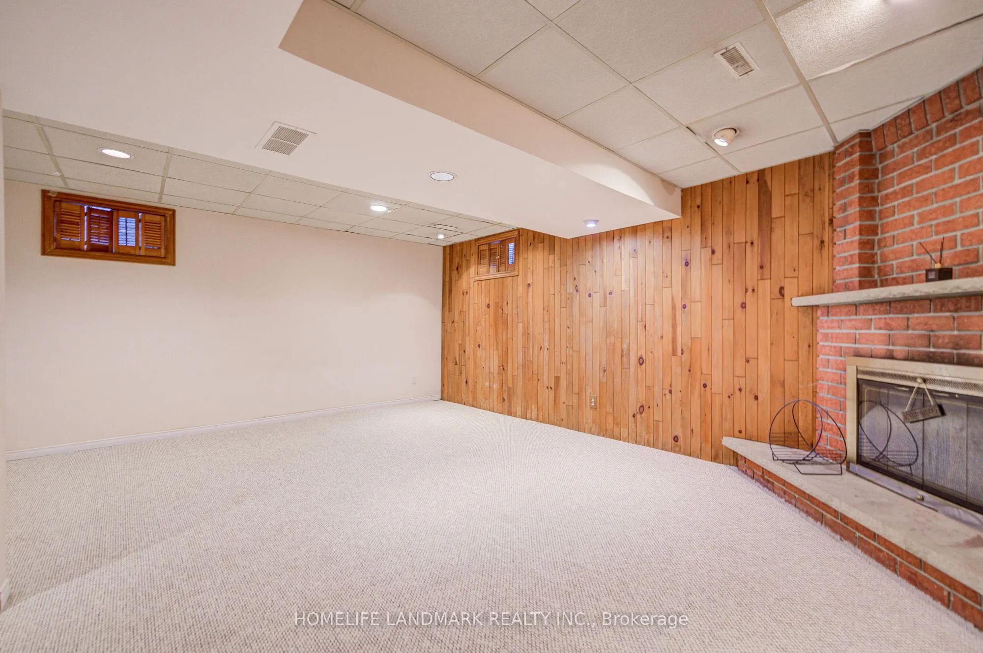 319 Hillside Drive