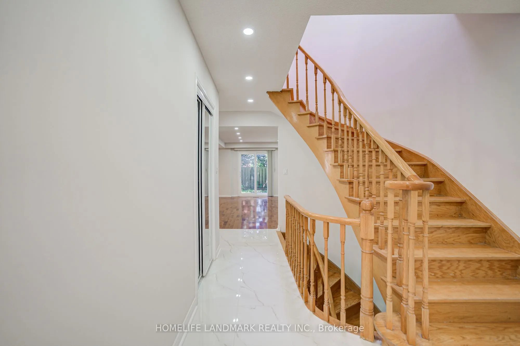 319 Hillside Drive