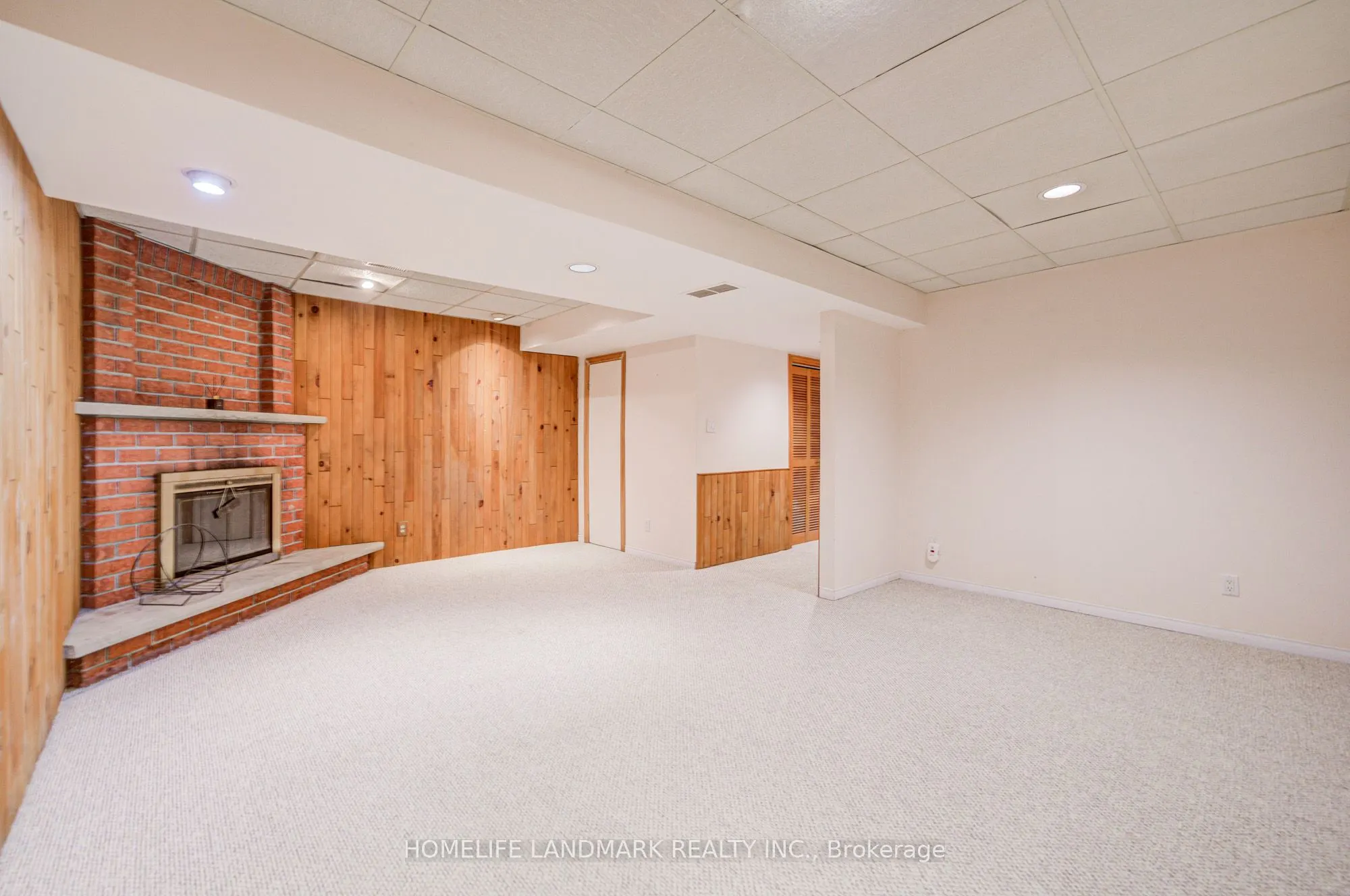 319 Hillside Drive