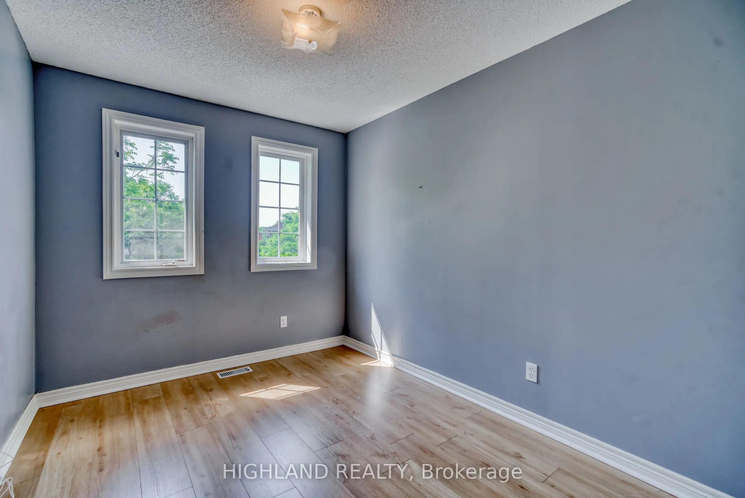 1750 Creek Way, #11