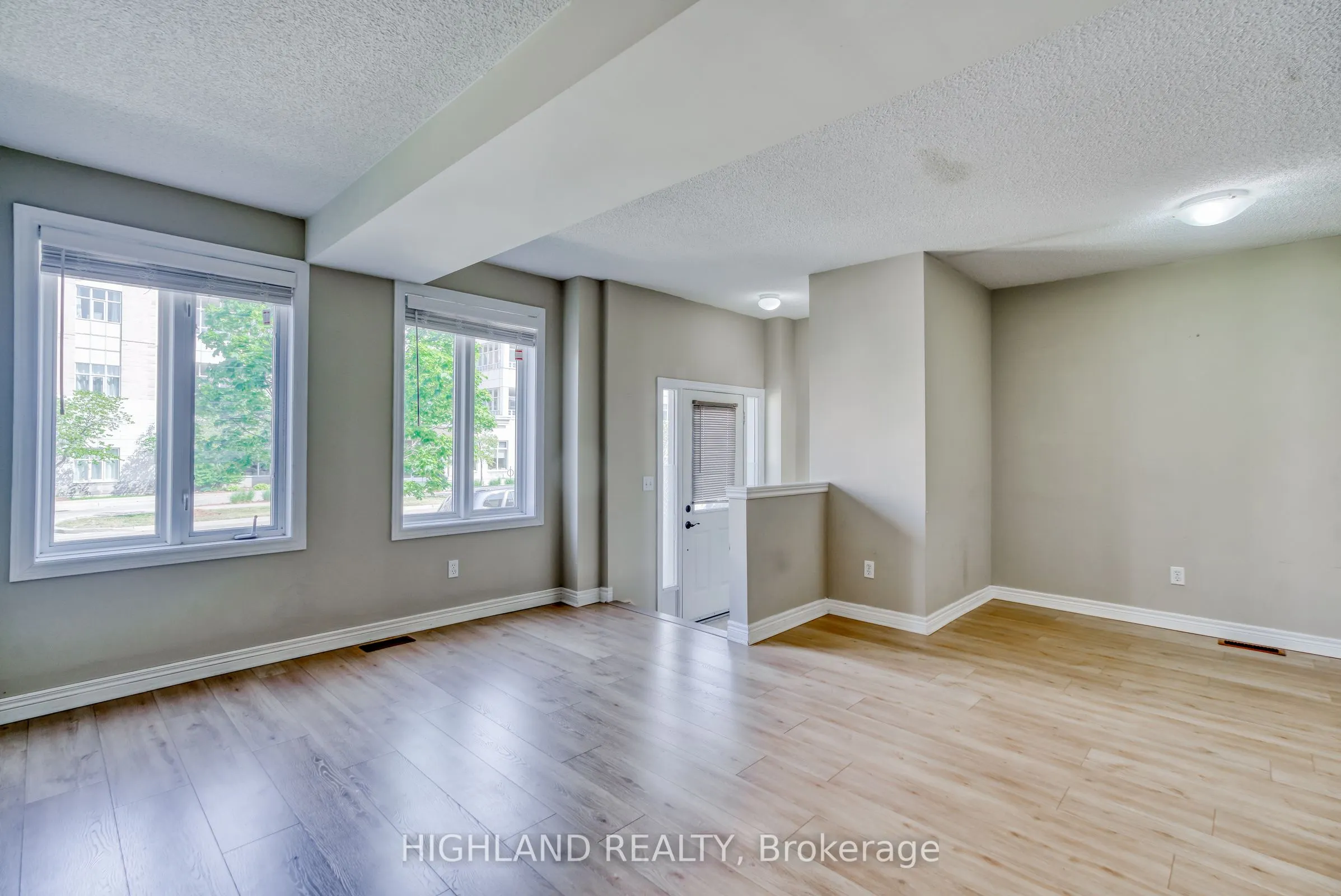 1750 Creek Way, #11