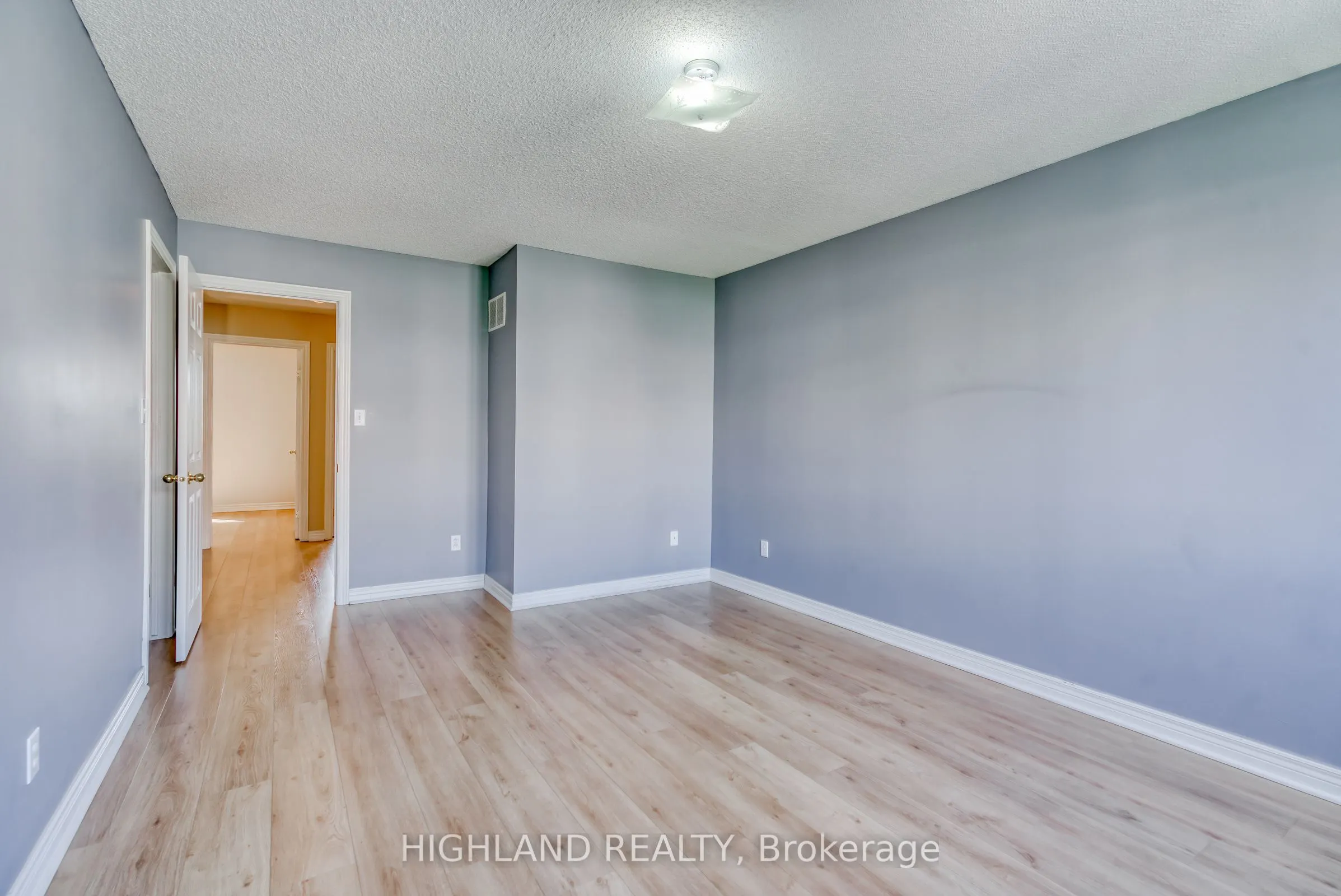 1750 Creek Way, #11