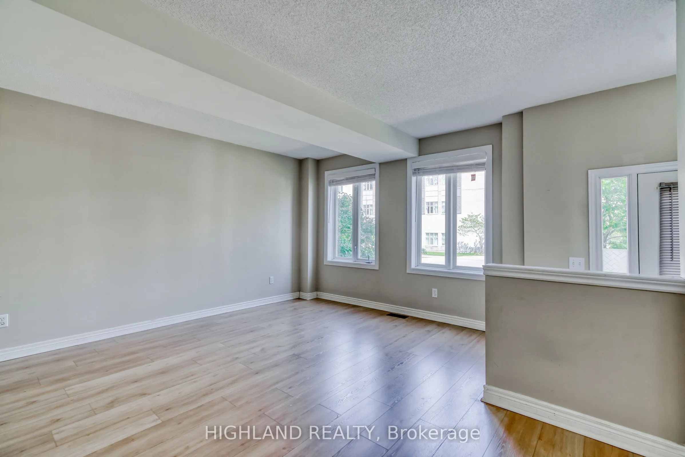 1750 Creek Way, #11