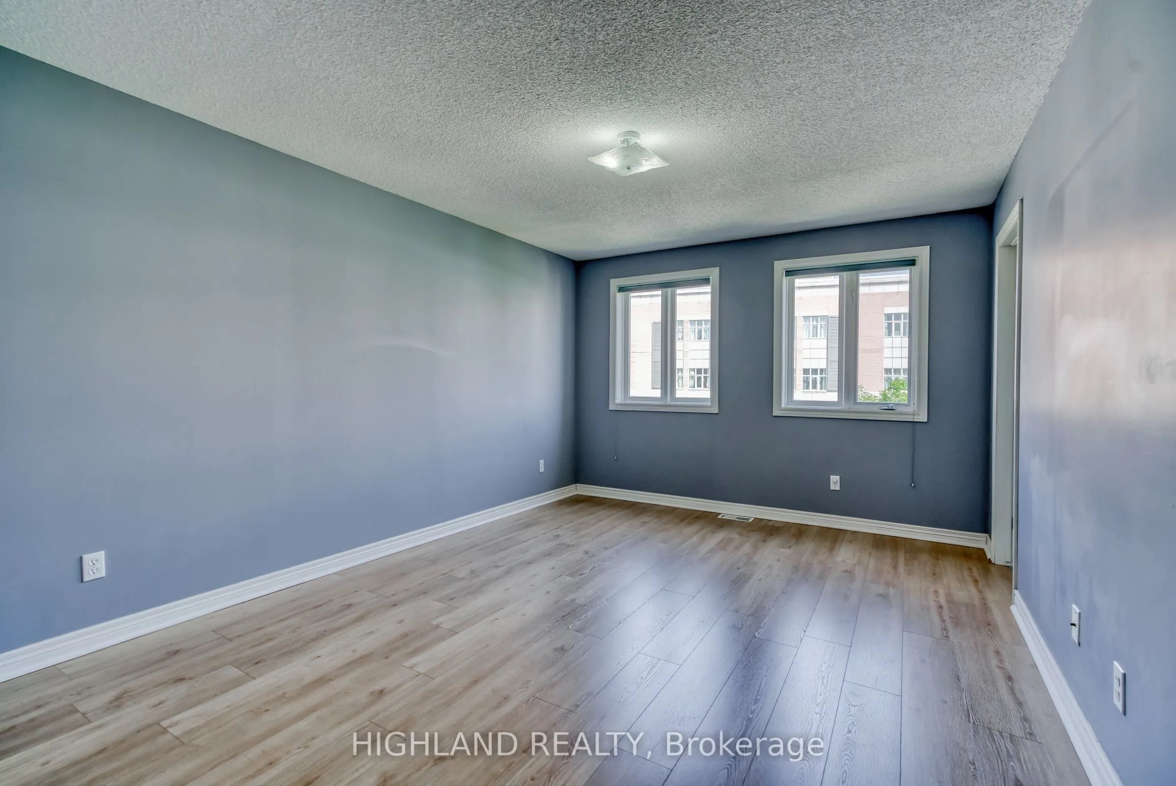 1750 Creek Way, #11