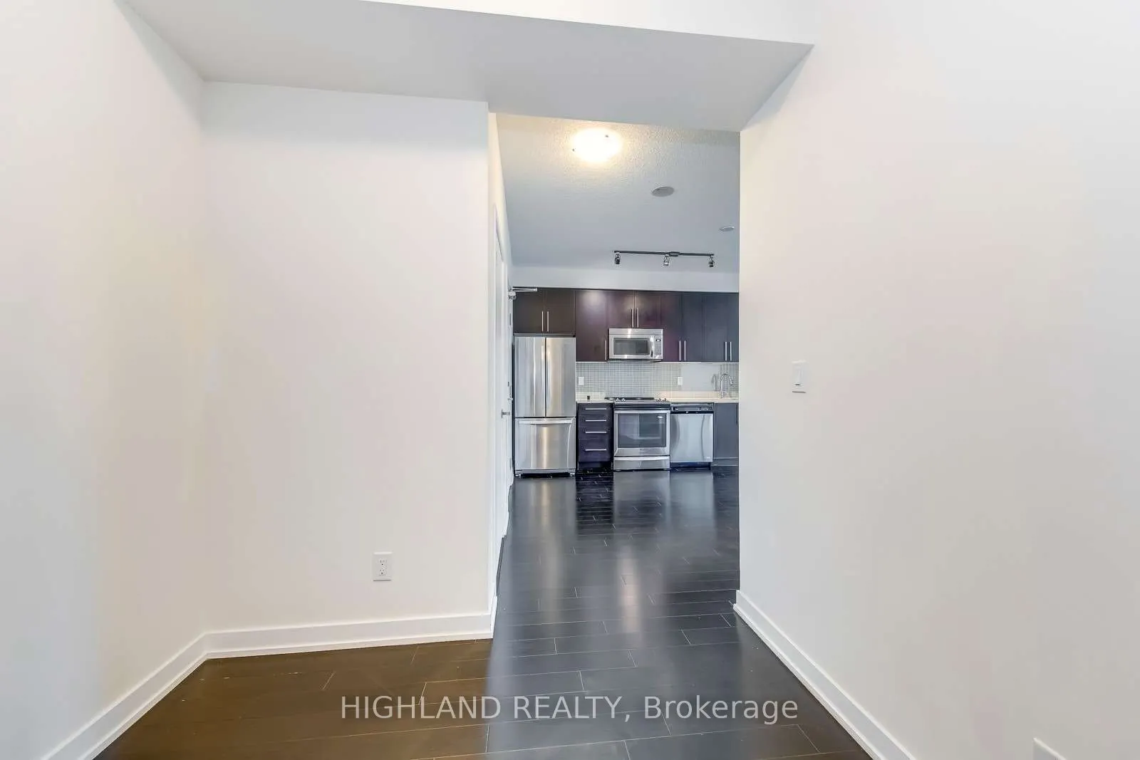 510 Curran Place, #1010