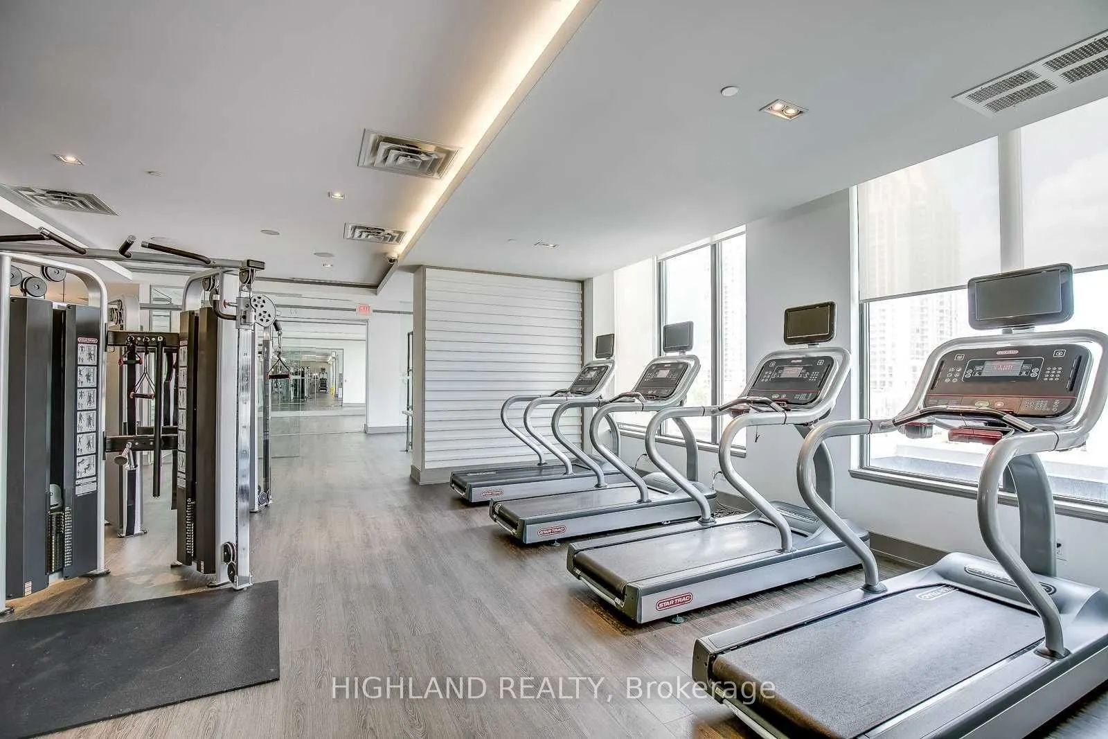 510 Curran Place, #1010