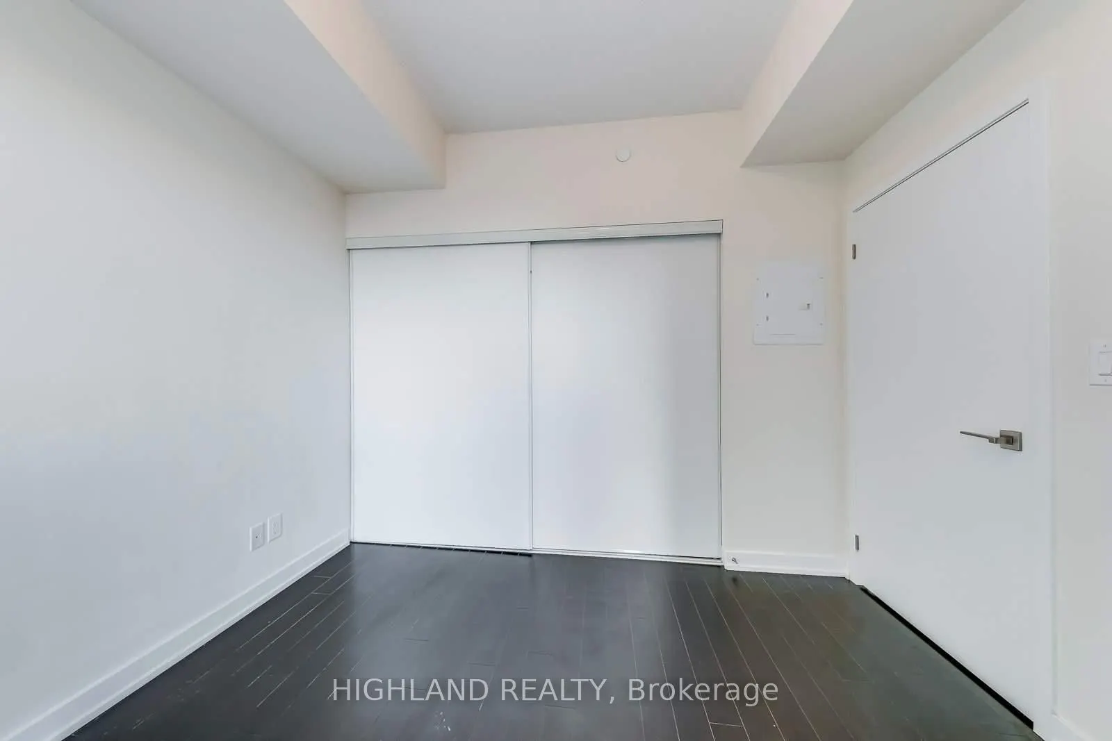 510 Curran Place, #1010