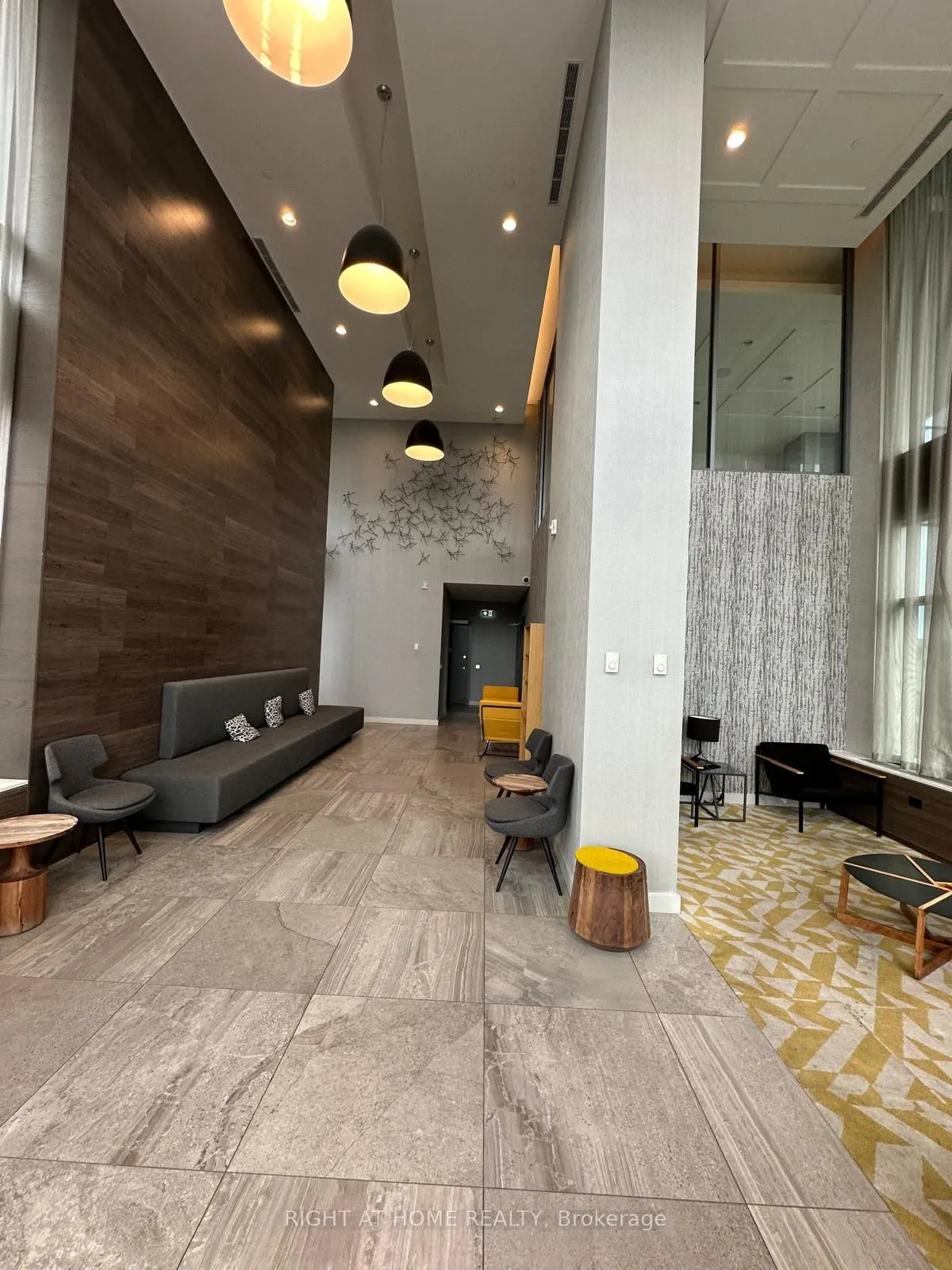 2560 Eglinton Avenue W, #1803