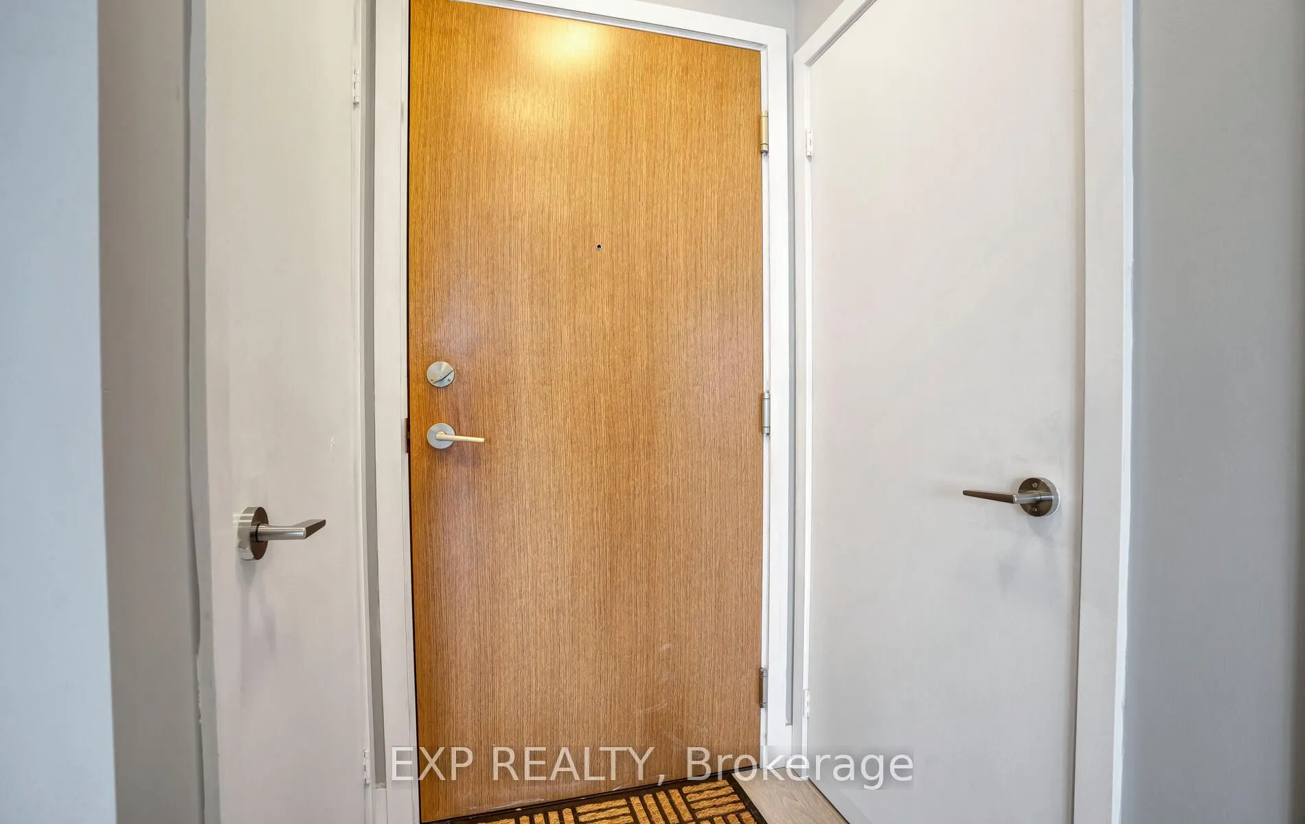 30 Shore Breeze Drive, #5504
