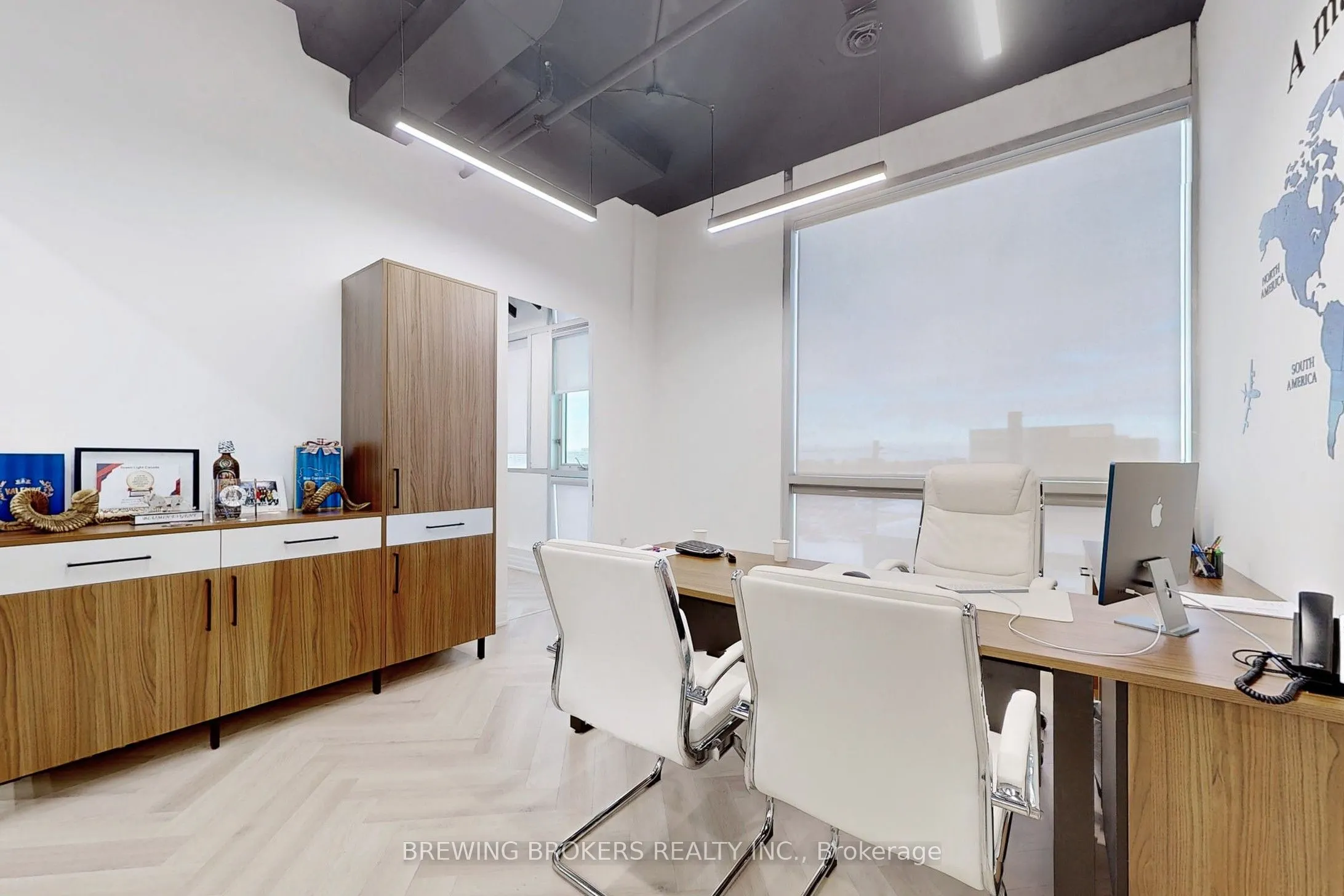 1275 Finch Avenue W, #404-406