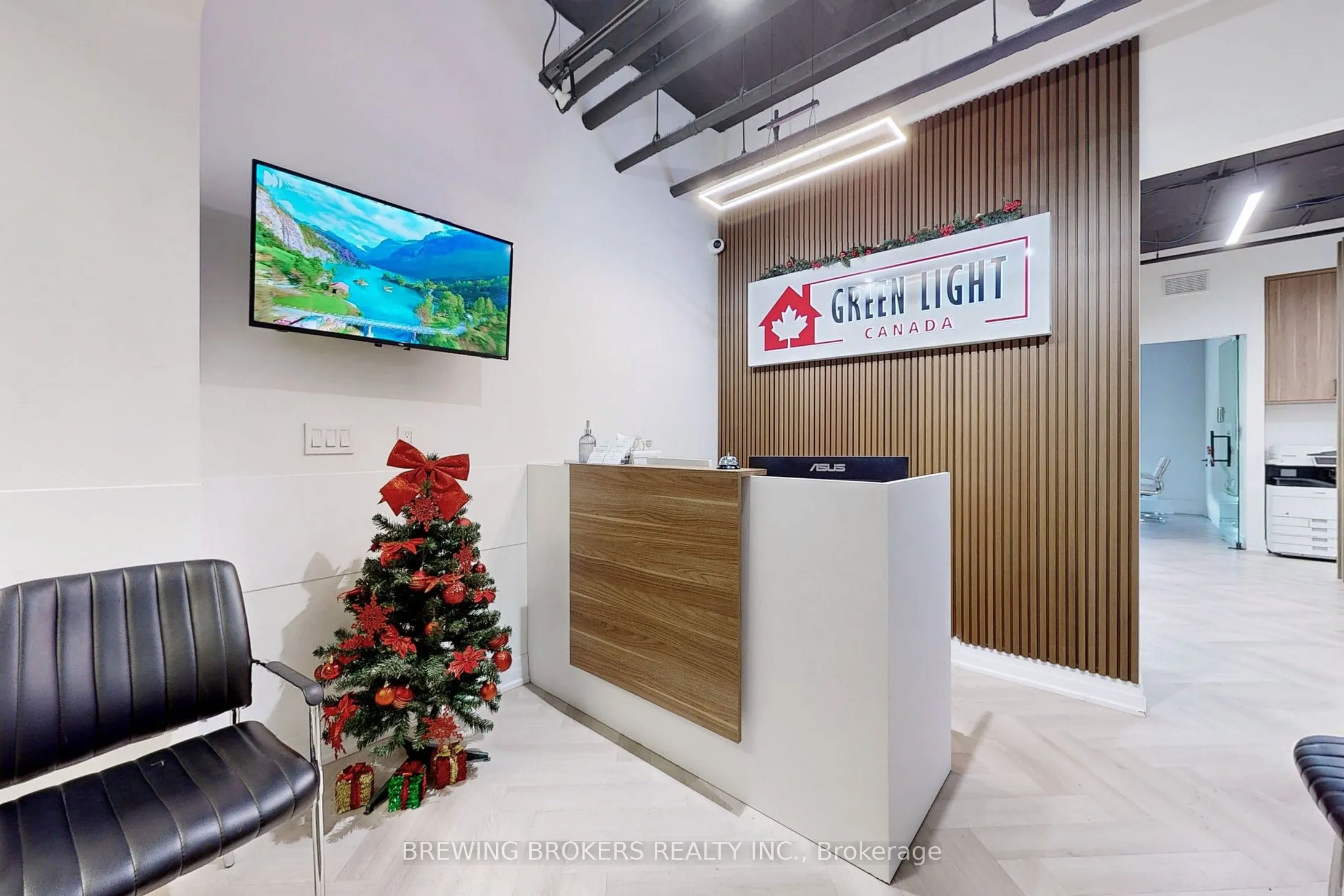 1275 Finch Avenue W, #404-406