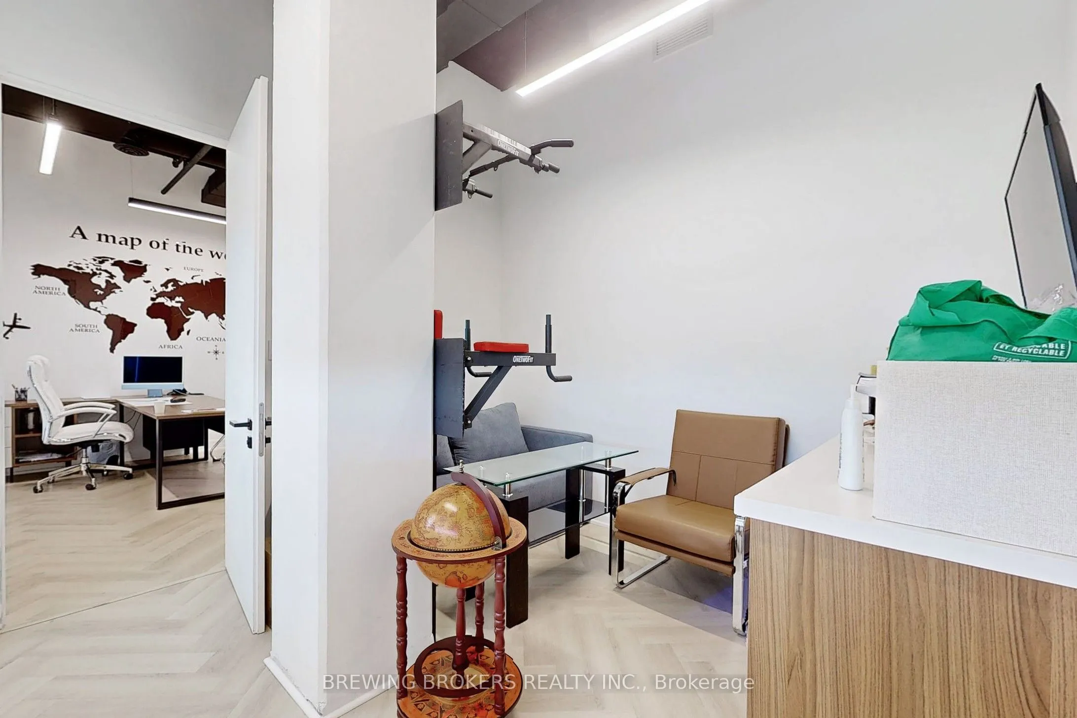 1275 Finch Avenue W, #404-406