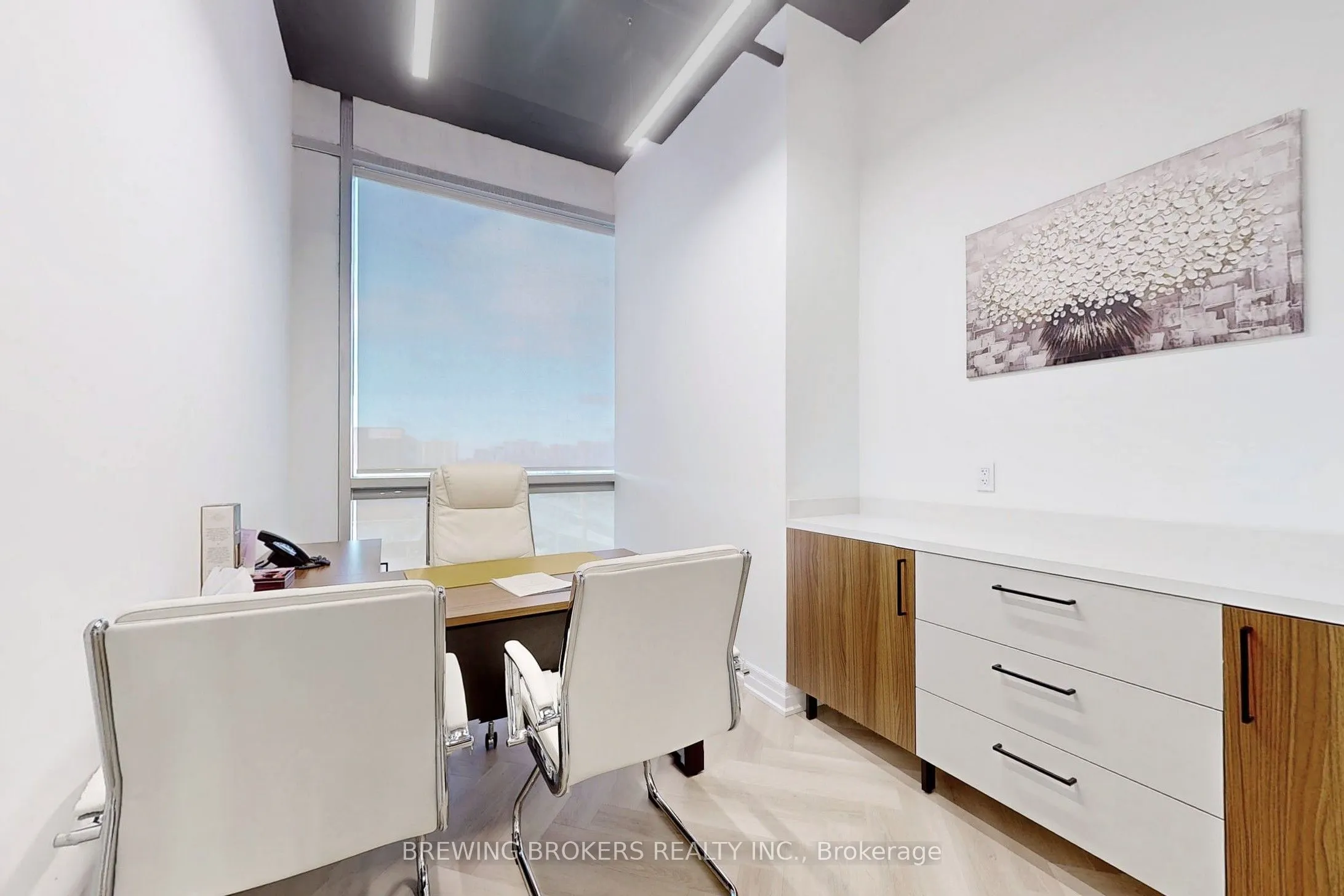 1275 Finch Avenue W, #404-406