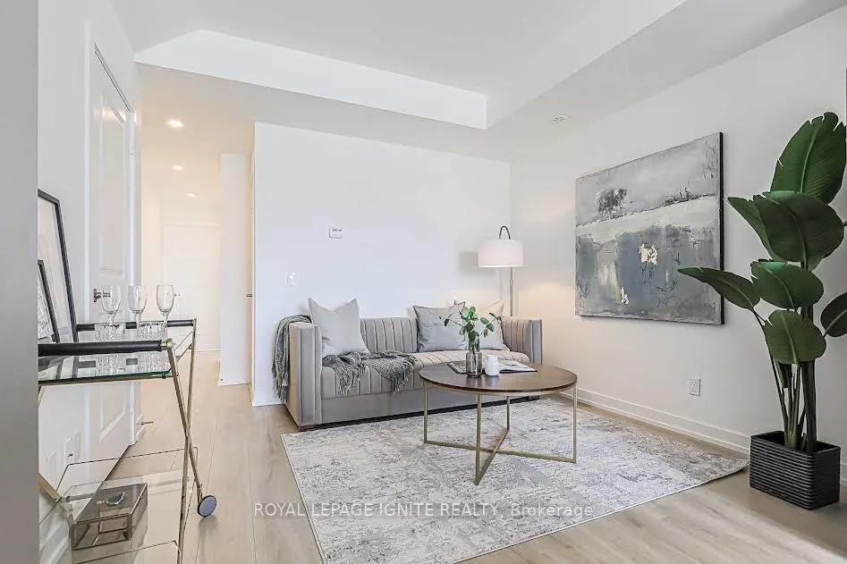 3058 Sixth Line, #203