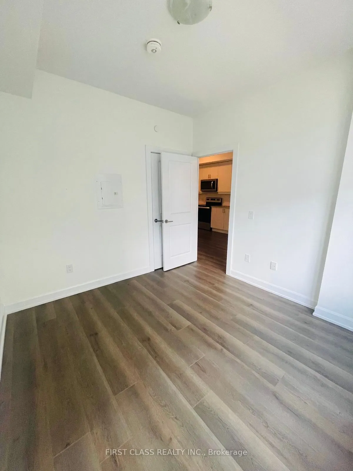 3220 William Coltson Avenue, #416