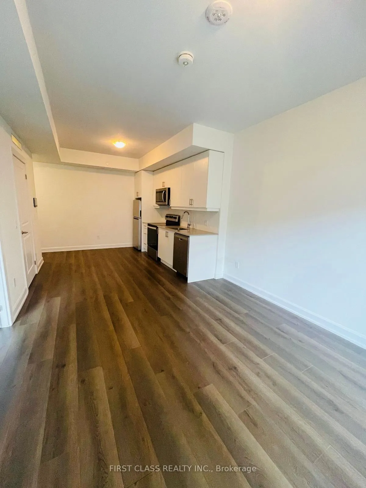 3220 William Coltson Avenue, #416