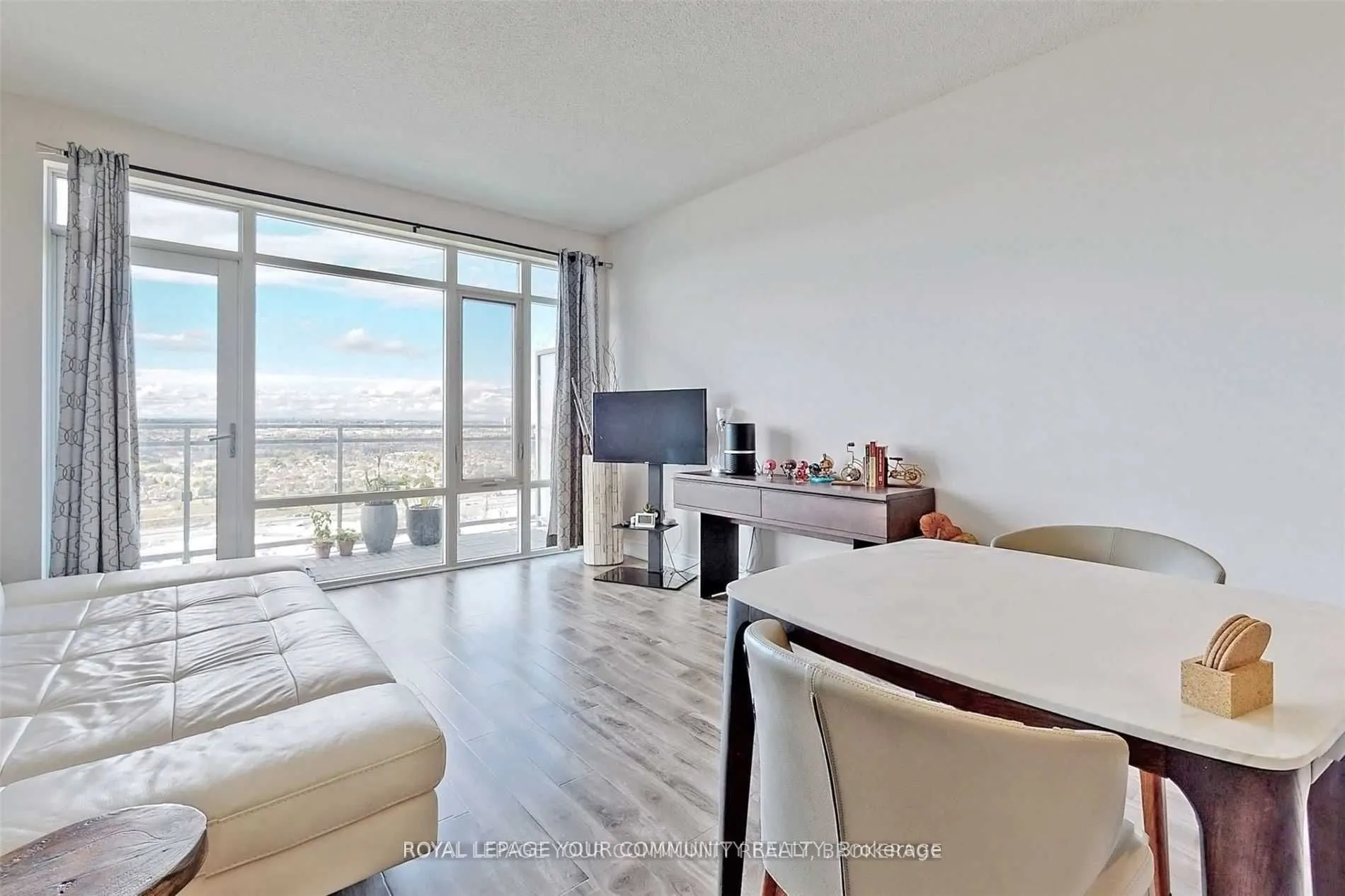 360 Square One Drive, #2309