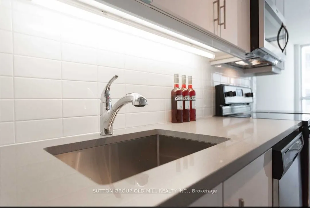 17 Zorra Street, #2011