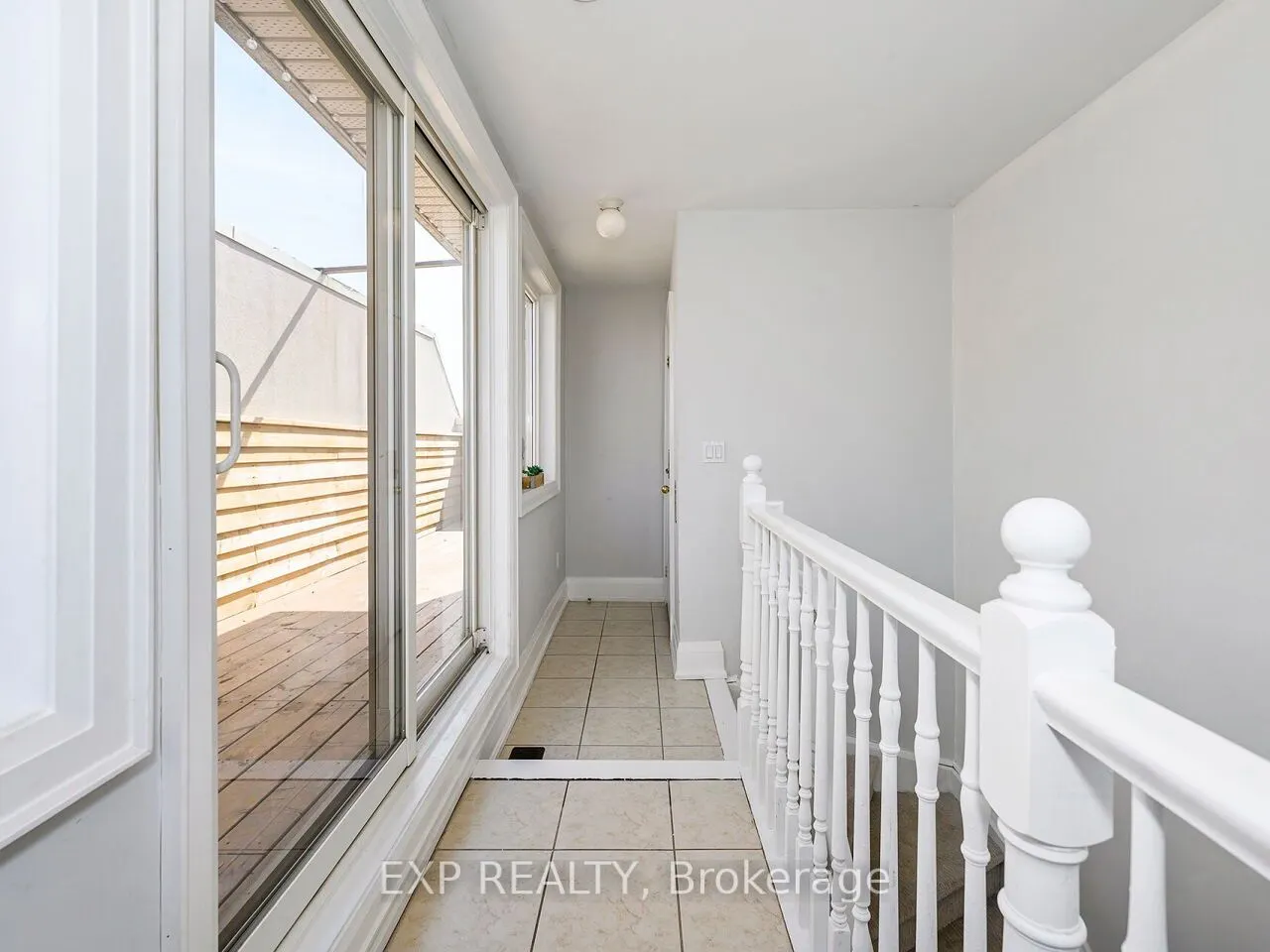 2351 Lakeshore Road W, #4