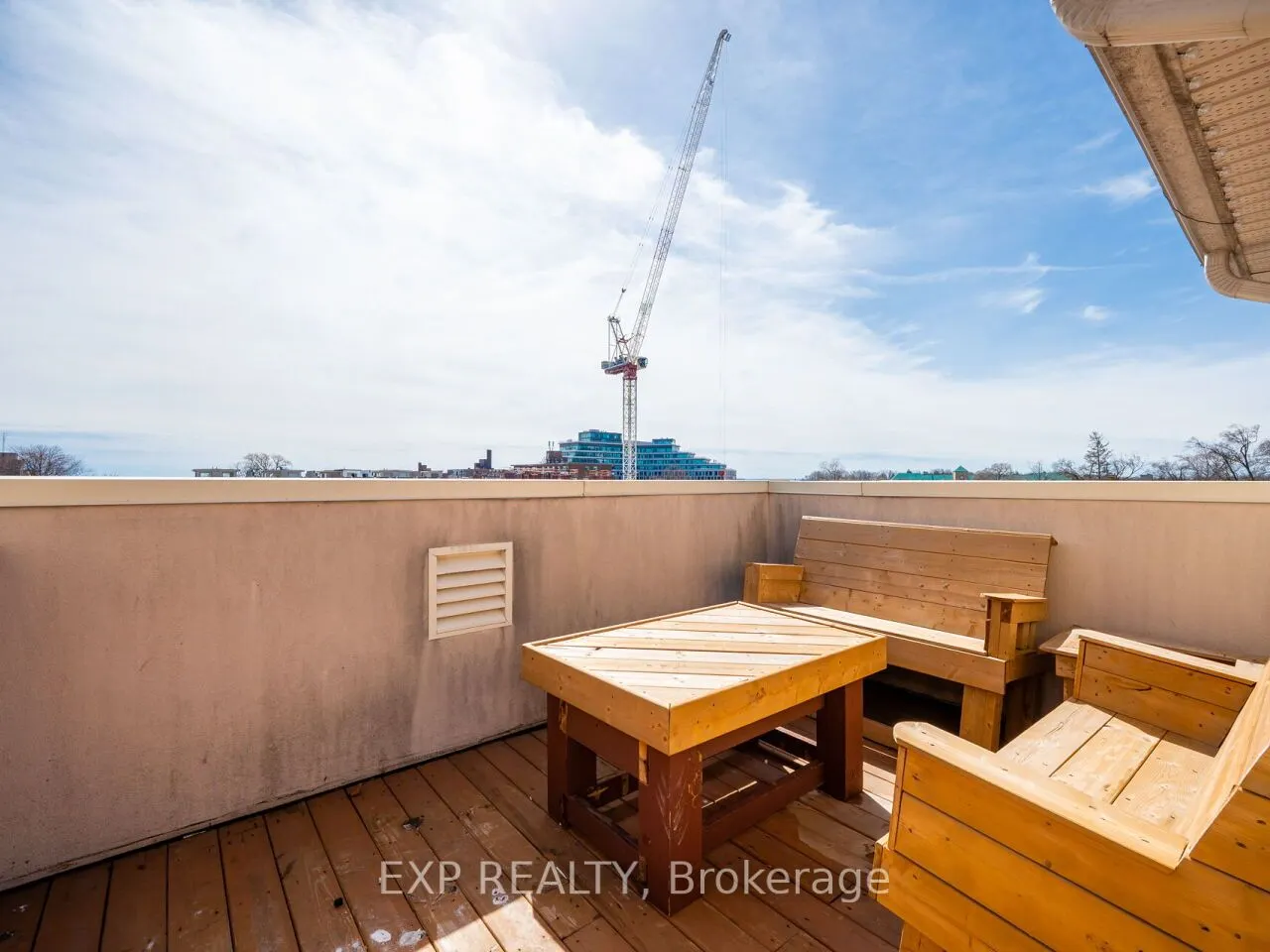2351 Lakeshore Road W, #4
