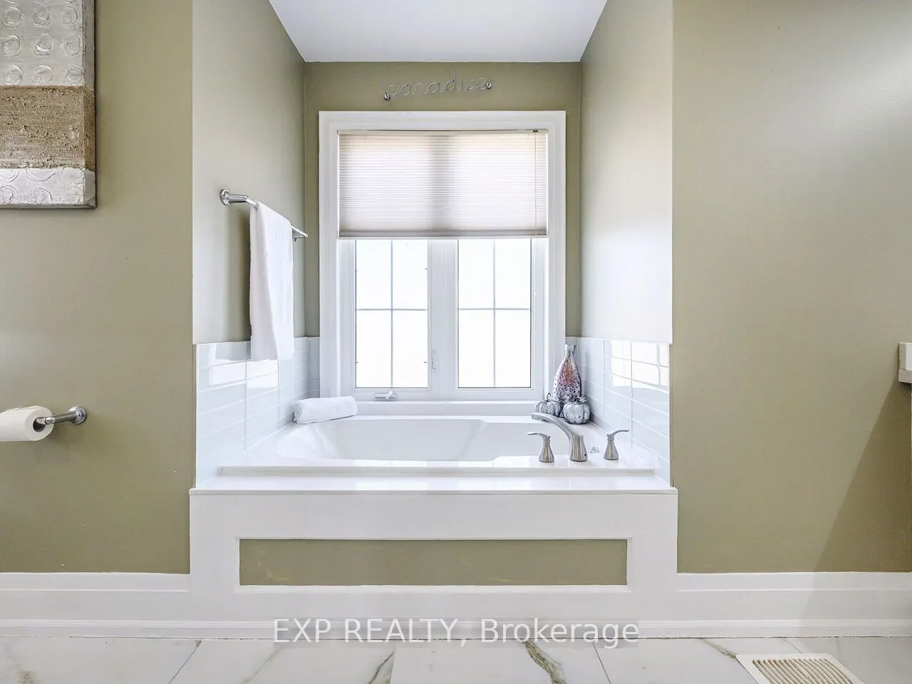 2351 Lakeshore Road W, #4